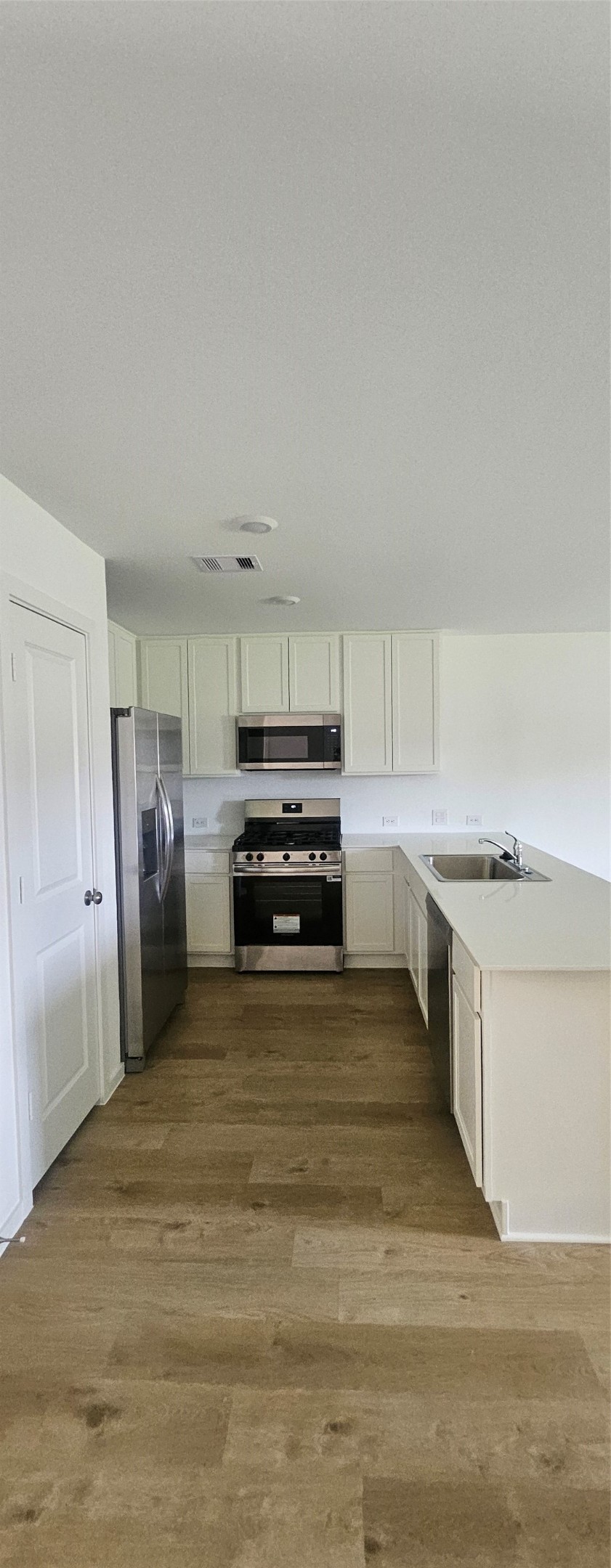 18306 Daisy Bluff Street, Crosby, TX 77532