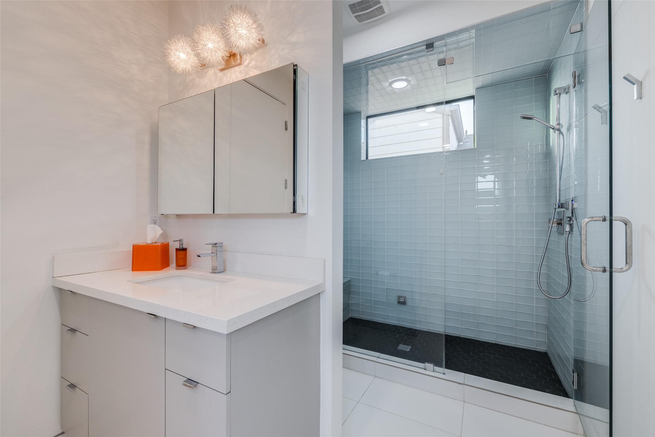 Bedroom 4 bathroom with steam shower with glass doors