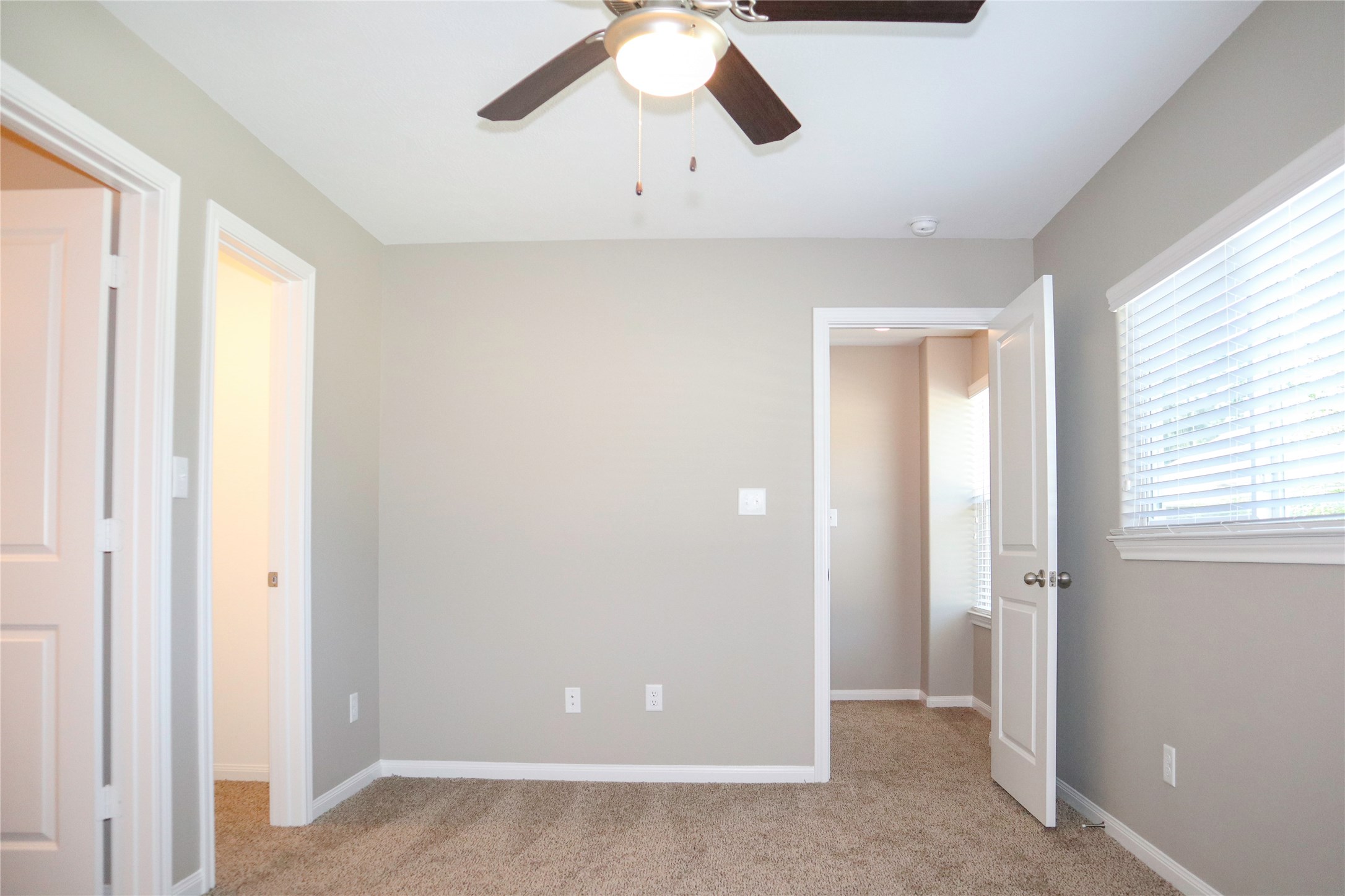 118 Artesian Way, New Caney, TX 77357