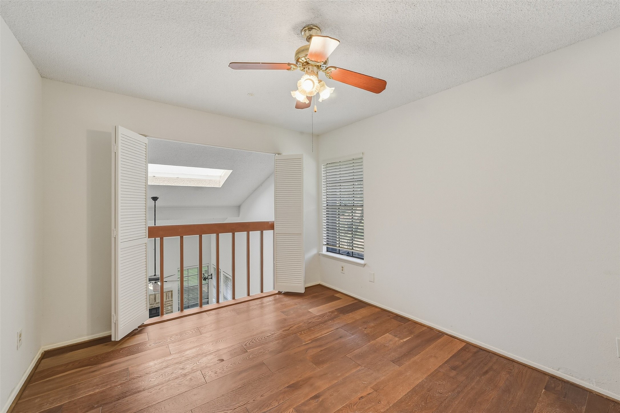 Upstairs second bedroom