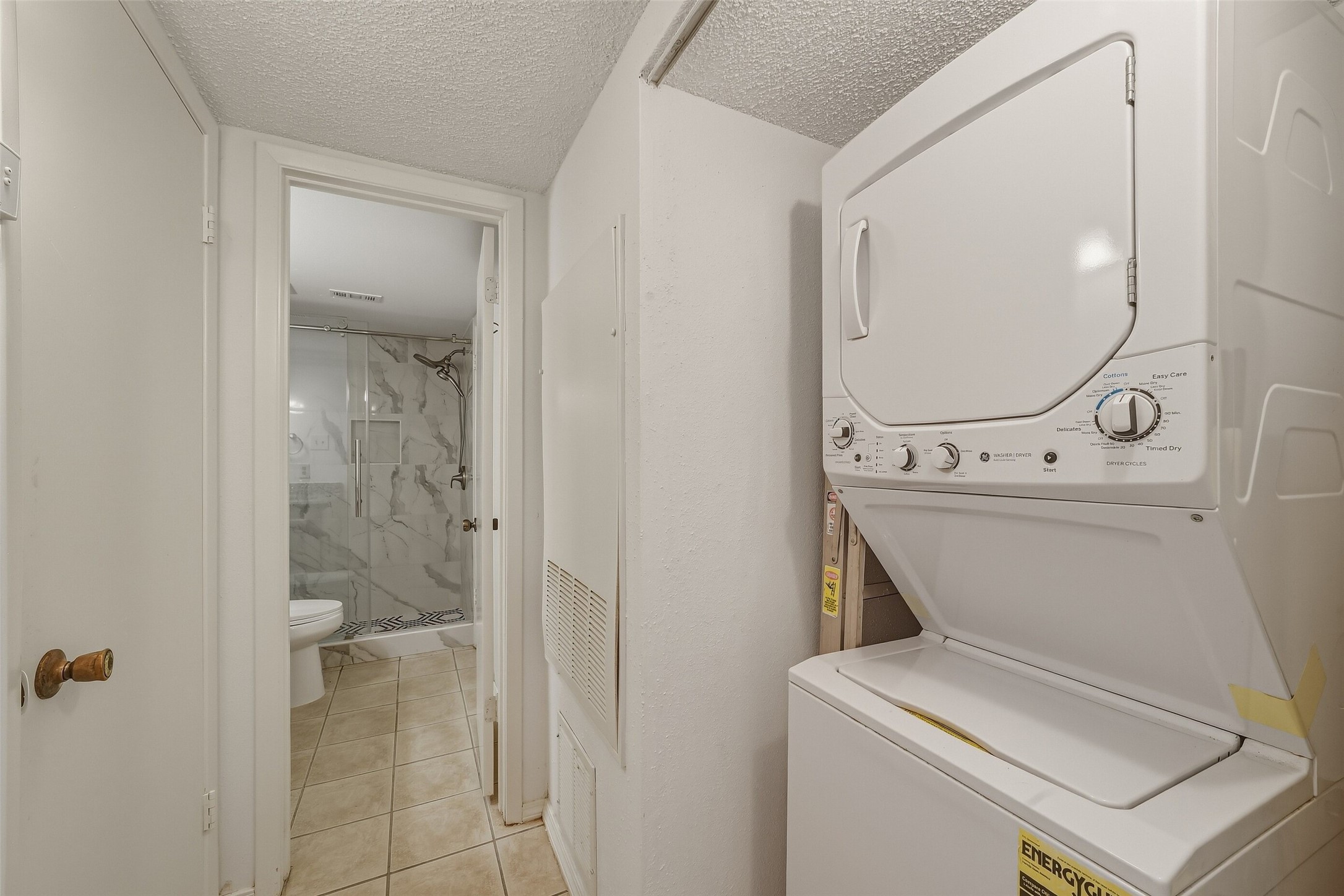 Washer and dryer included