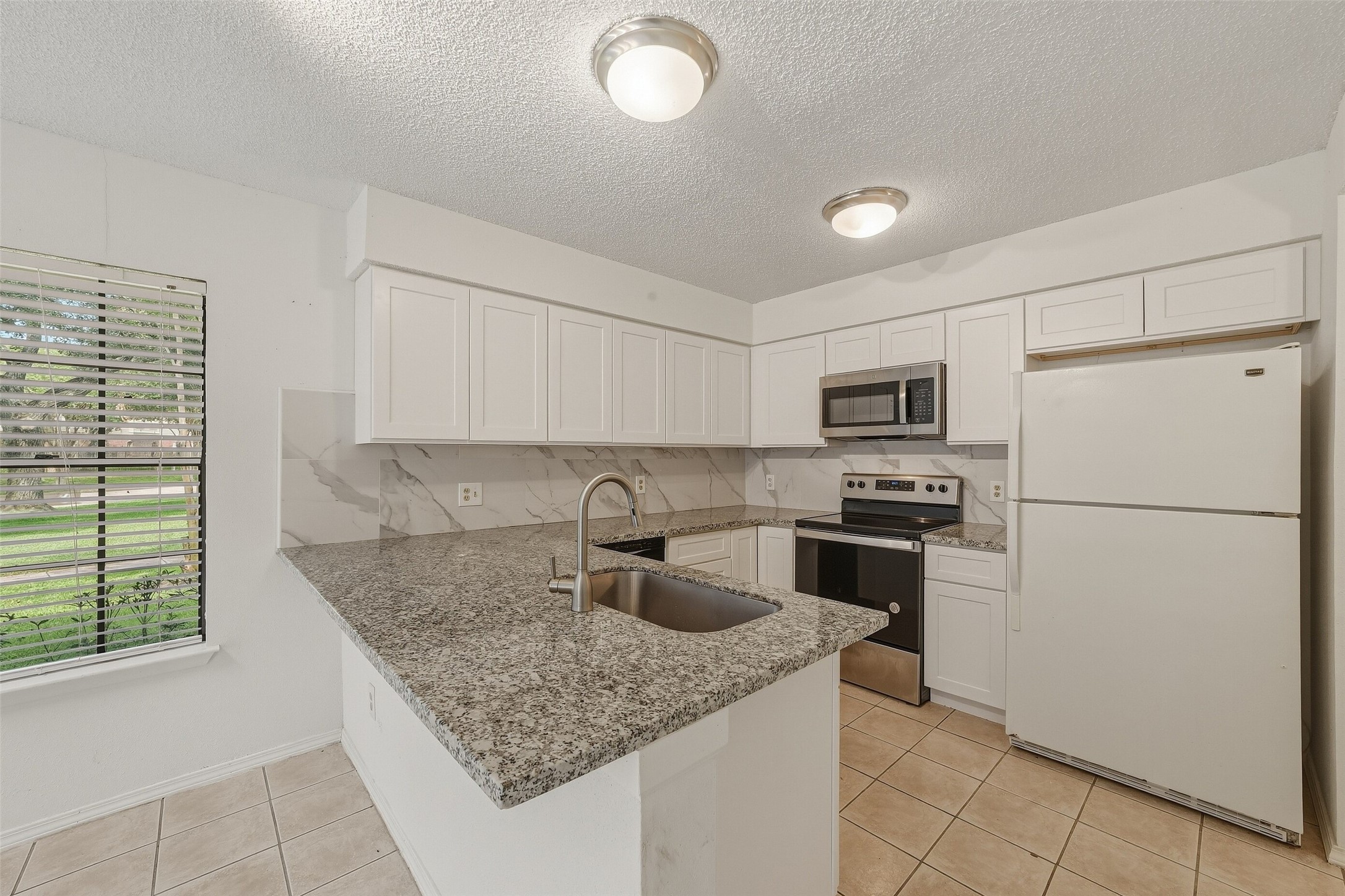 Fully remodeled kitchen