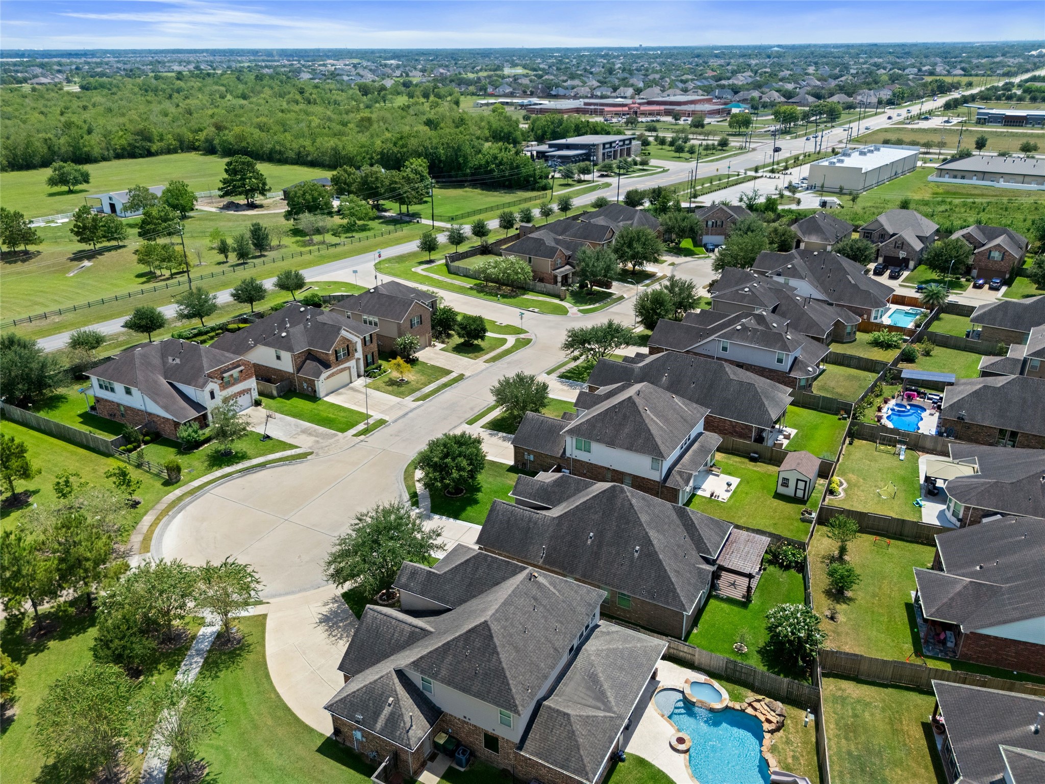 1412 Copper Ridge Lane, Pearland, TX 77581