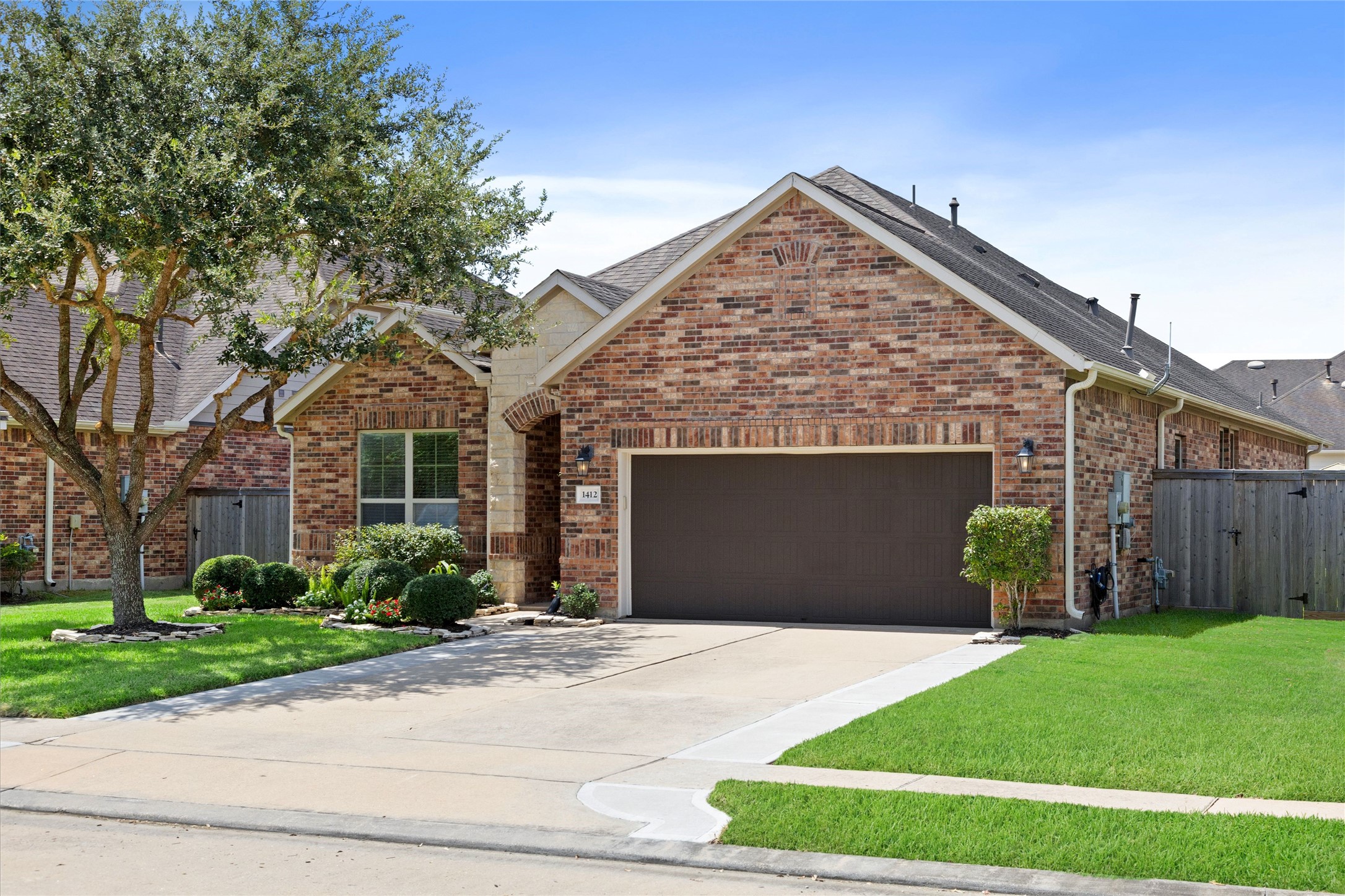 1412 Copper Ridge Lane, Pearland, TX 77581