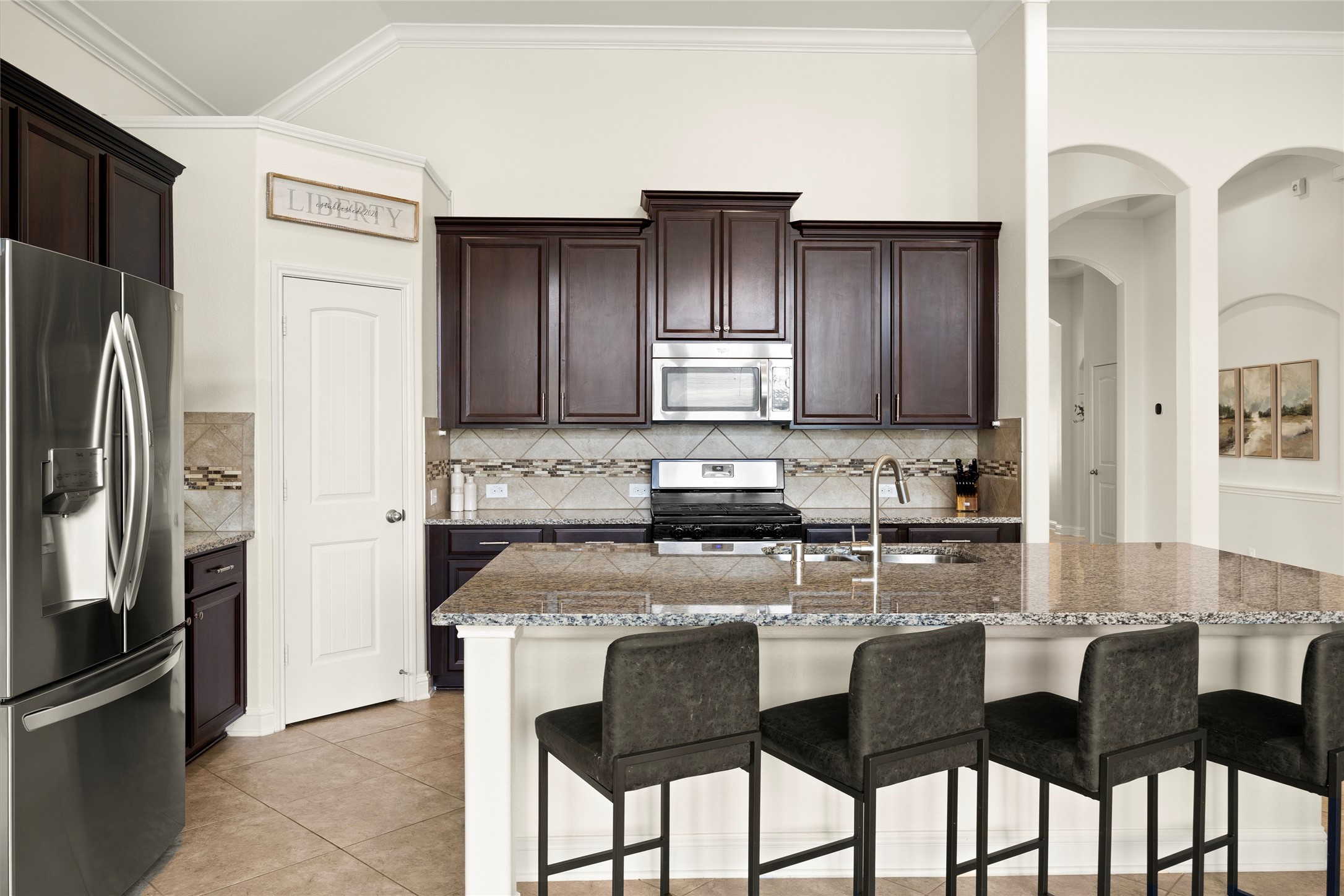 1412 Copper Ridge Lane, Pearland, TX 77581