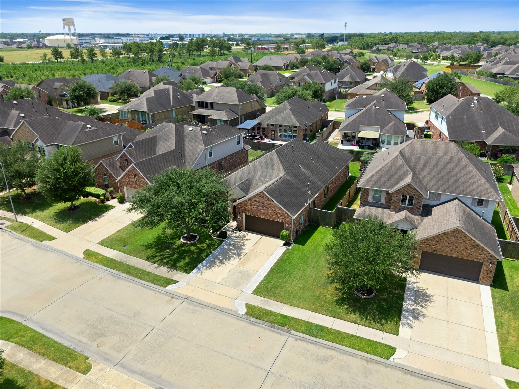1412 Copper Ridge Lane, Pearland, TX 77581