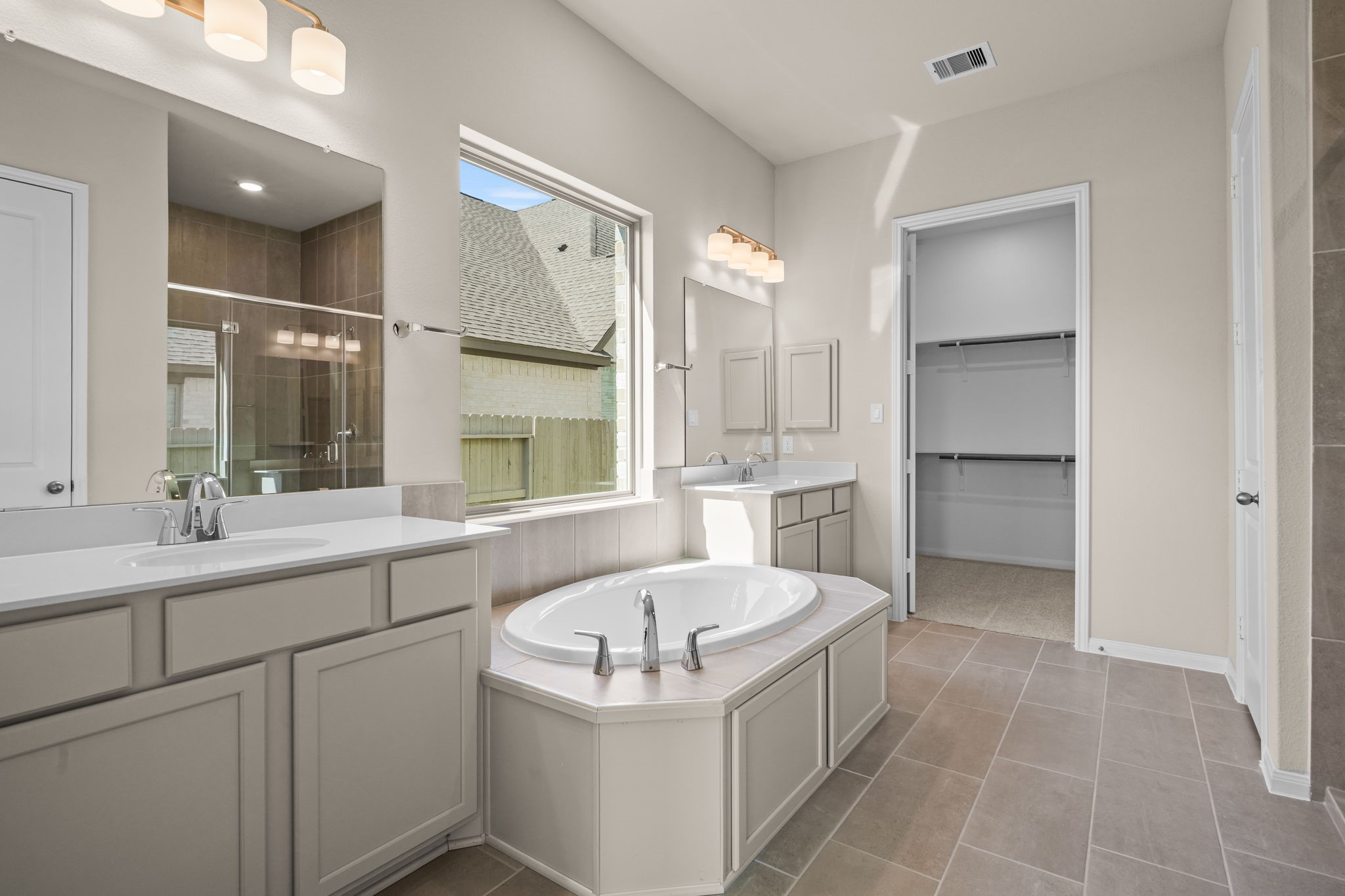 2322 Gleaming Pear Drive, Manvel, TX 77578