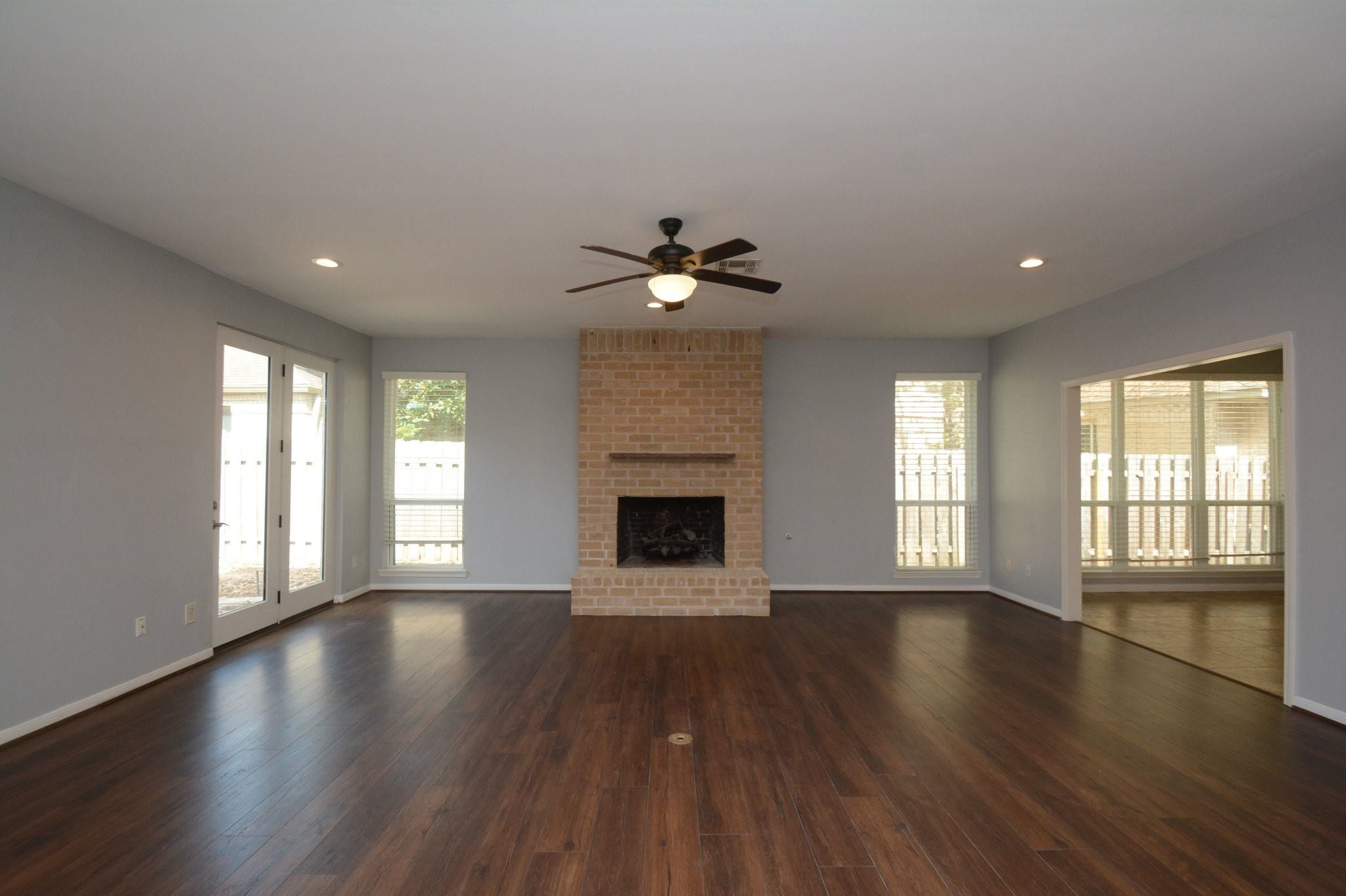 3207 Laurel Point Court, Houston, TX 77339