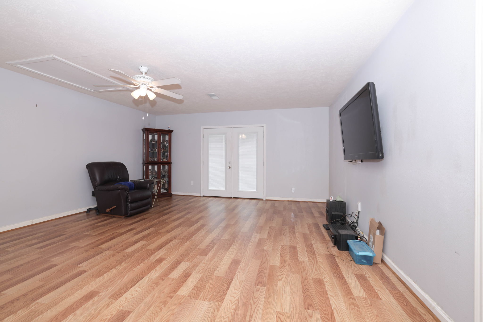 Huge Game Room