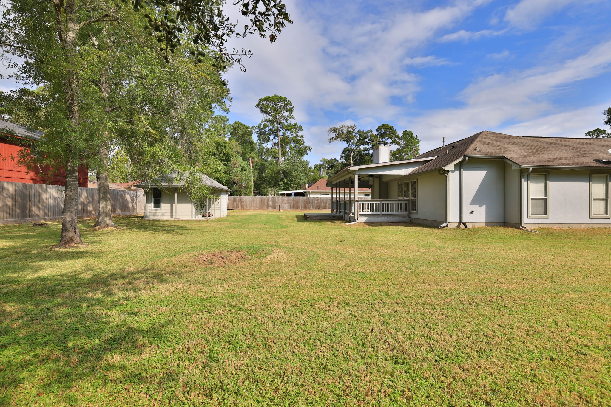 Huge fenced backyard