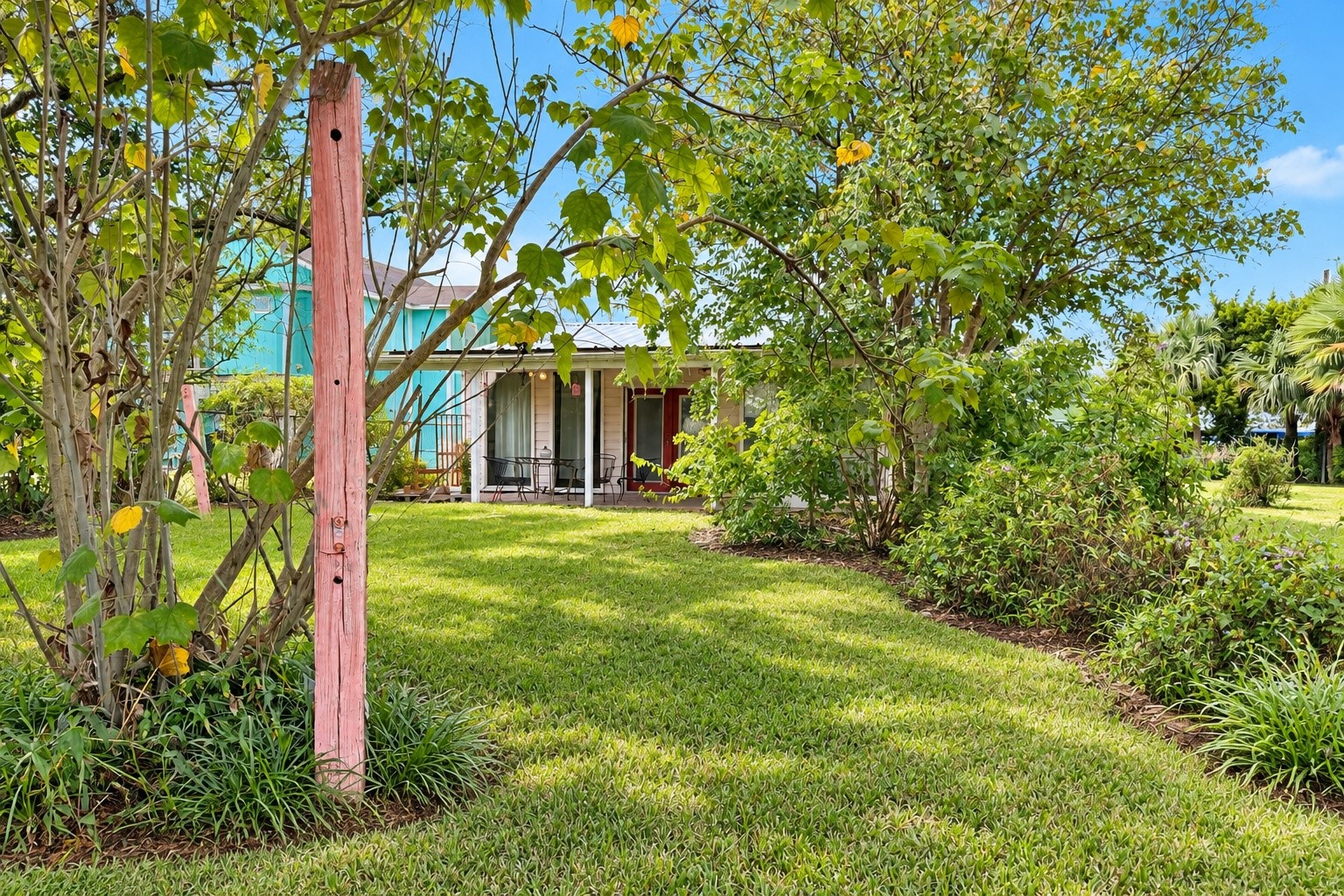 713 6th Street, San Leon, TX 77539