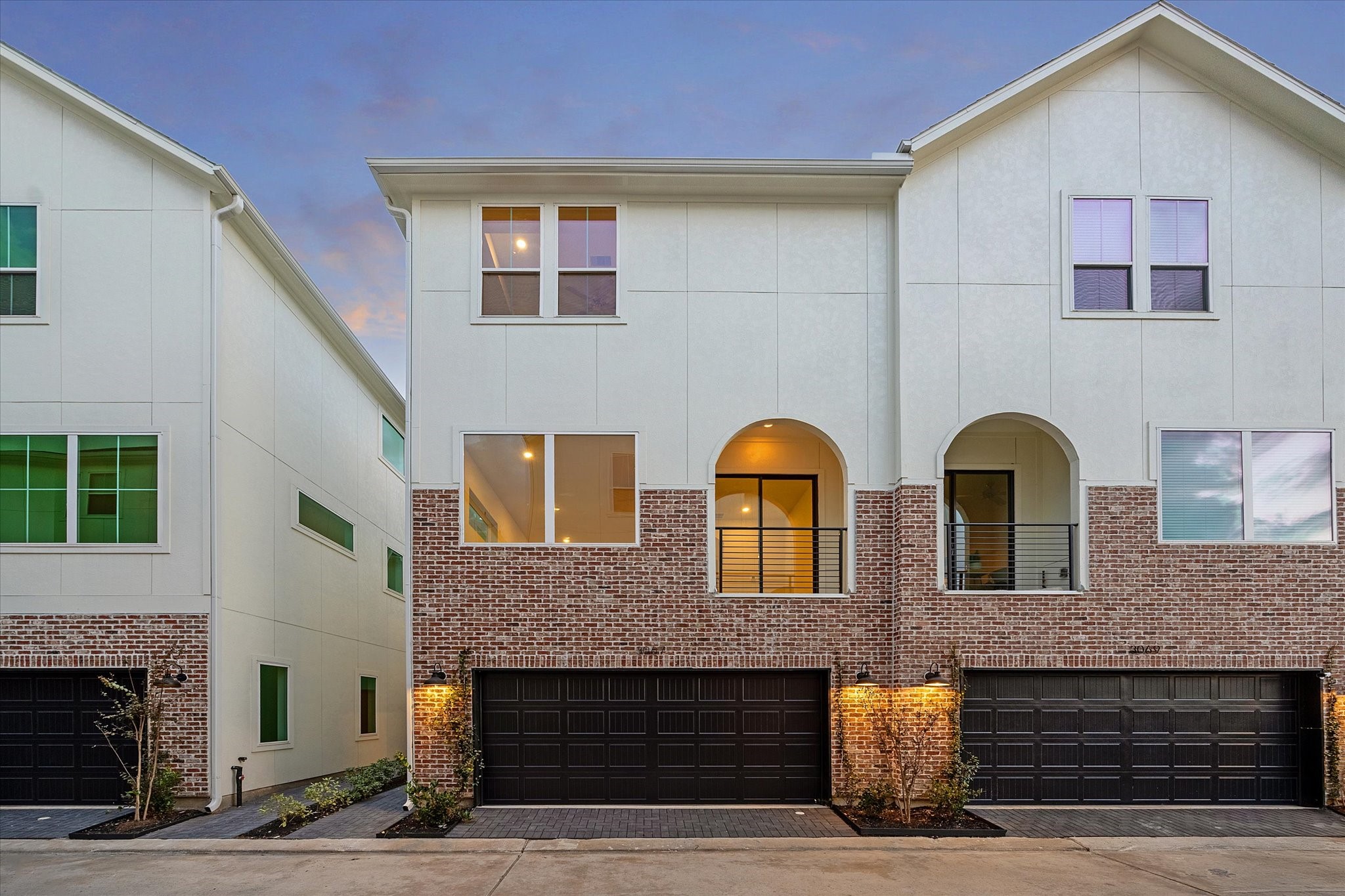 3067 Hicks Street, Houston, TX 77007 3067 Hicks Street, Houston, TX 77007