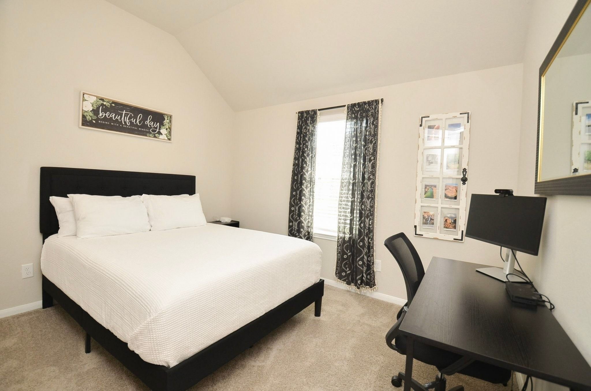 Bedroom 3 of 4