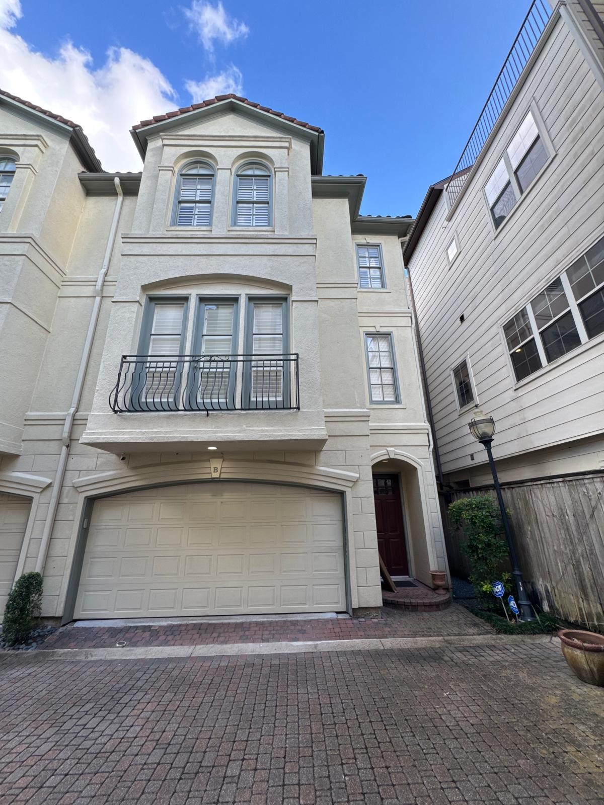 1523 Haddon Street, #B, Houston, TX 77006