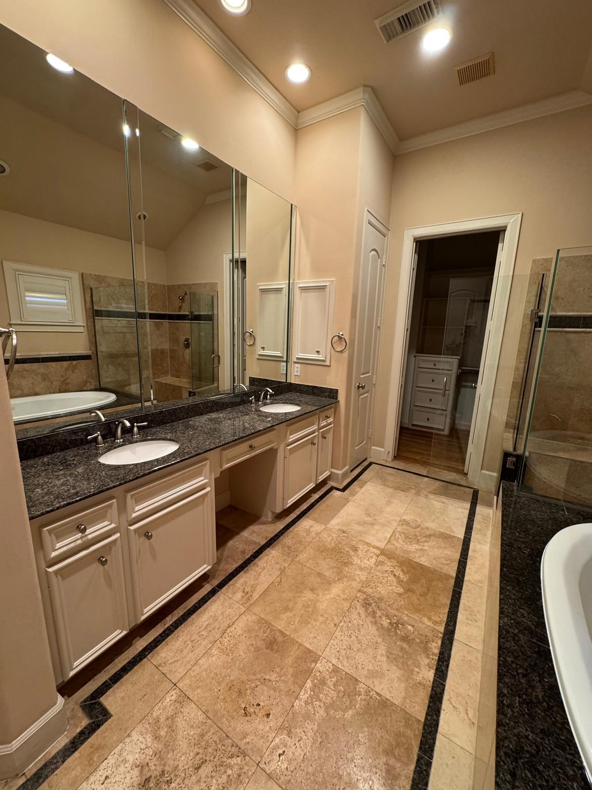 1523 Haddon Street, #B, Houston, TX 77006