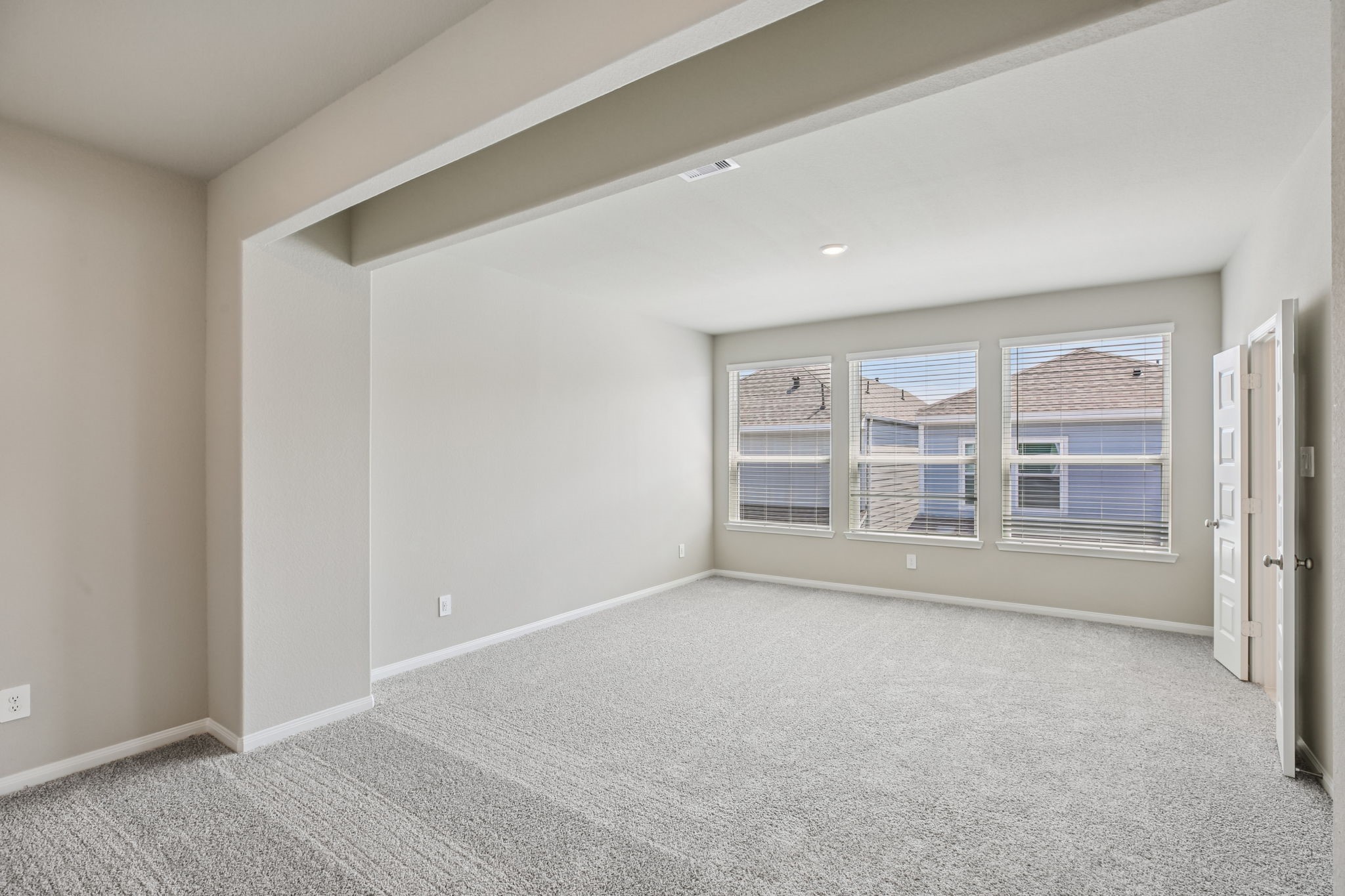 9163 Capilano Heights Drive, Cypress, TX 77433