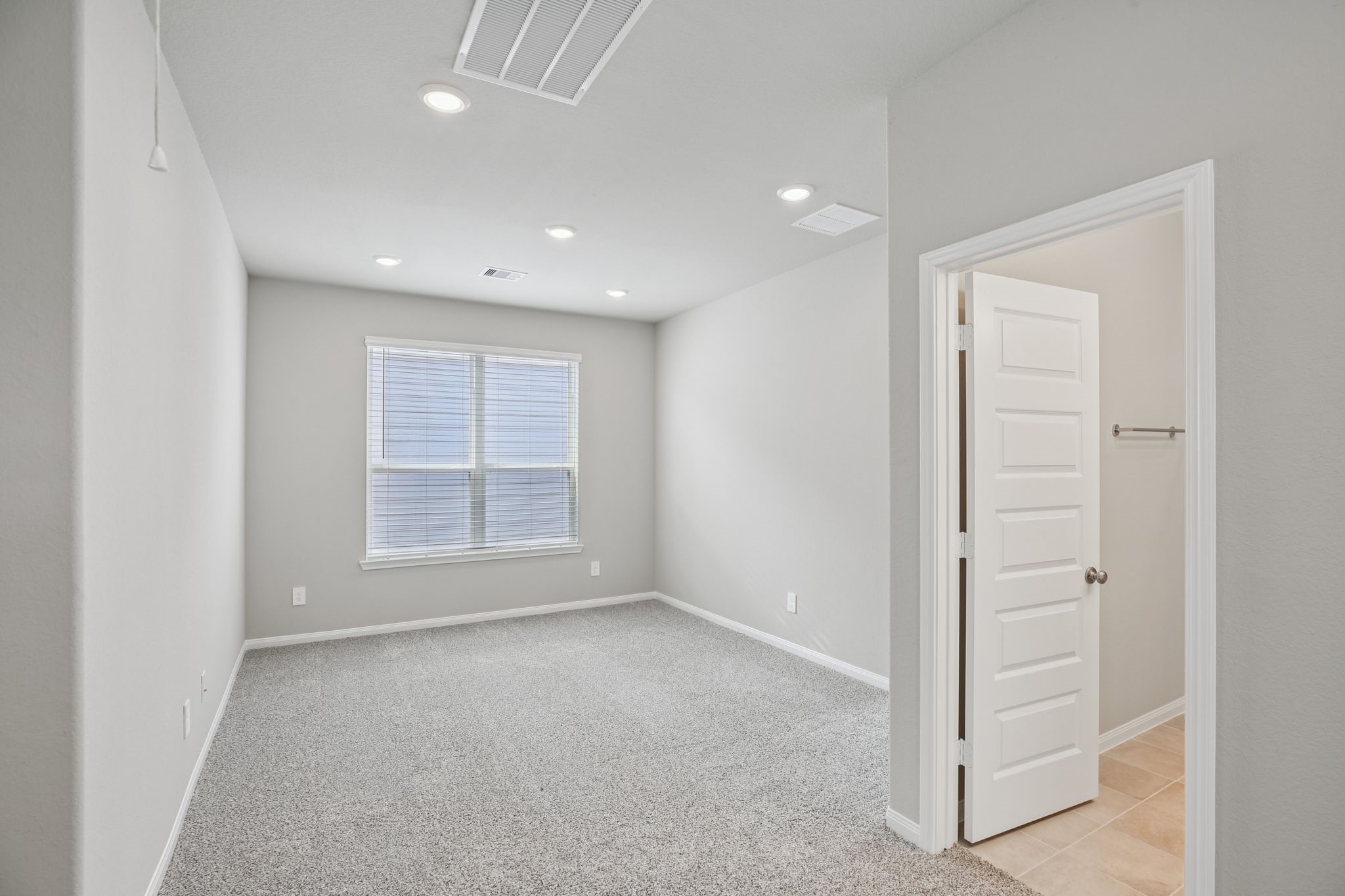 9163 Capilano Heights Drive, Cypress, TX 77433