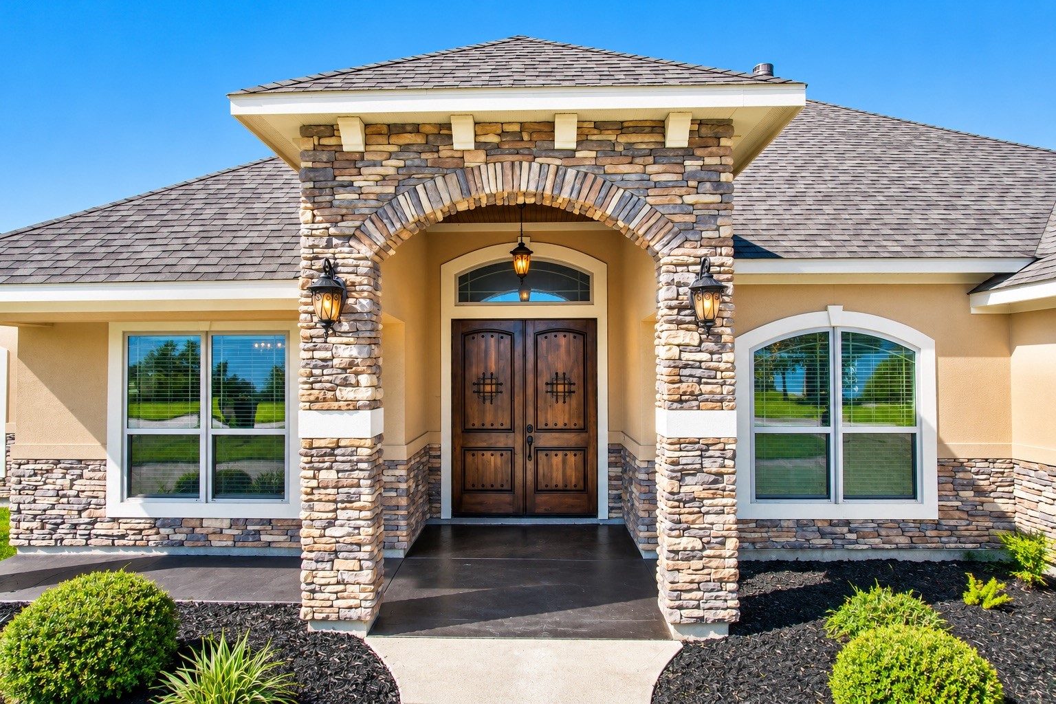8999 Water Point Drive, Beach City, TX 77523 8999 Water Point Drive, Beach City, TX 77523