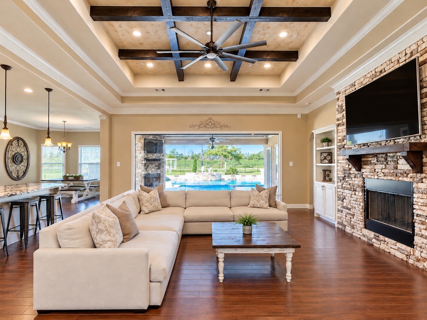 8999 Water Point Drive, Beach City, TX 77523