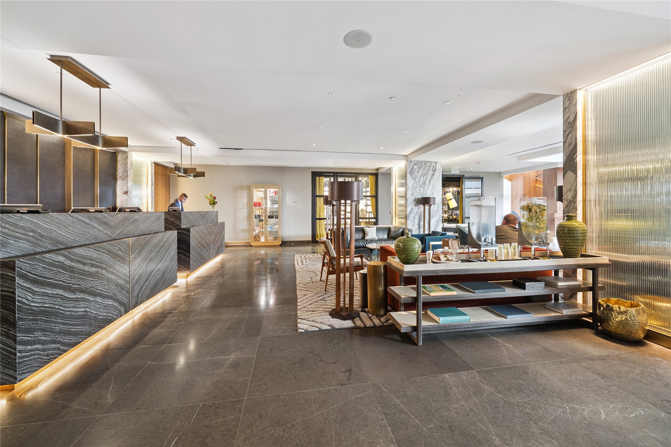 The reimagined lobby combines modern design with warm hospitality, offering residents a seamless connection to the world-class Four Seasons Hotel. From dining and cocktails to concierge and curated events, the buildings reputation comes to life here.