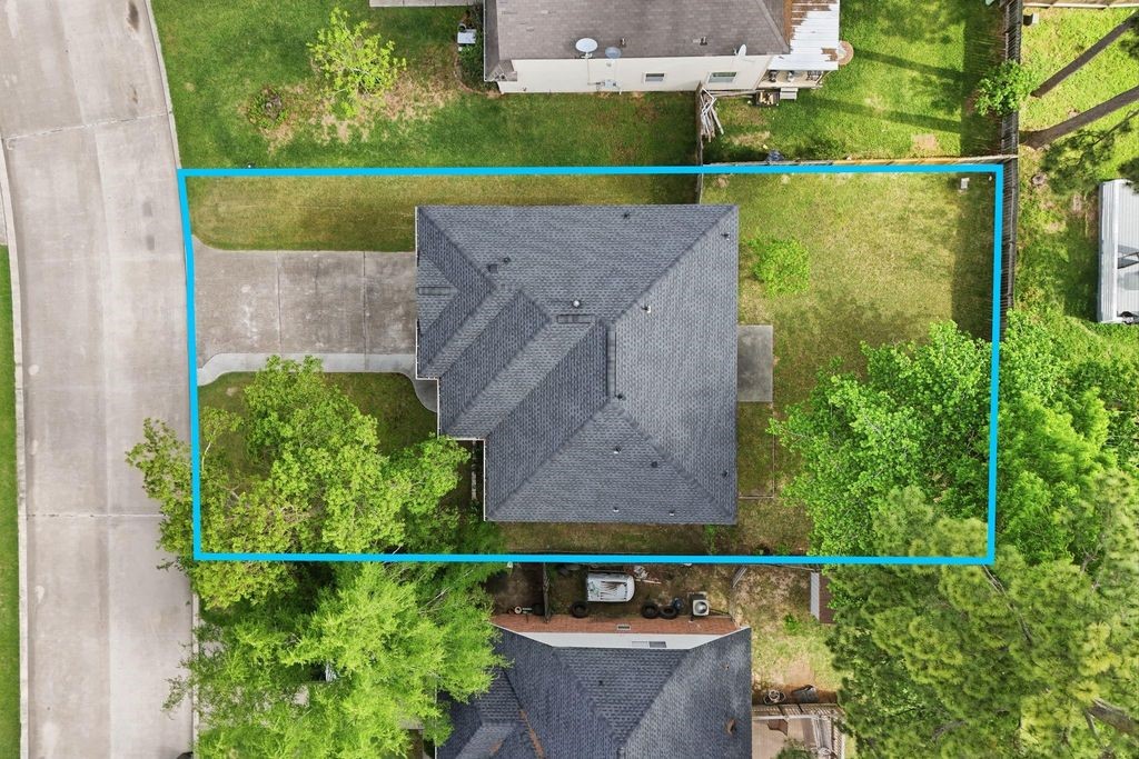 236 Doncaster Street, Conroe, TX 77303