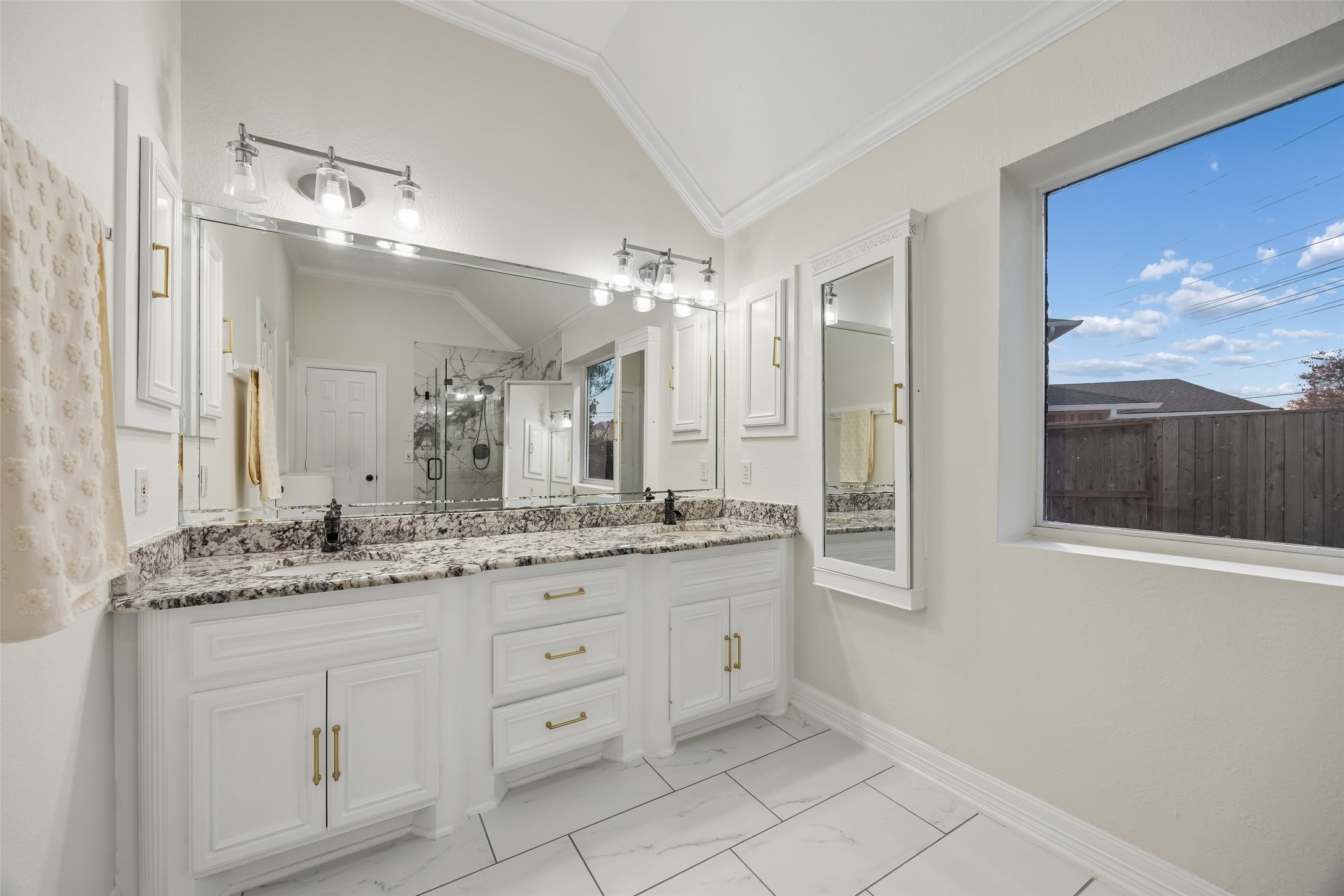 11007 Greenstone Park Lane, Houston, TX 77089