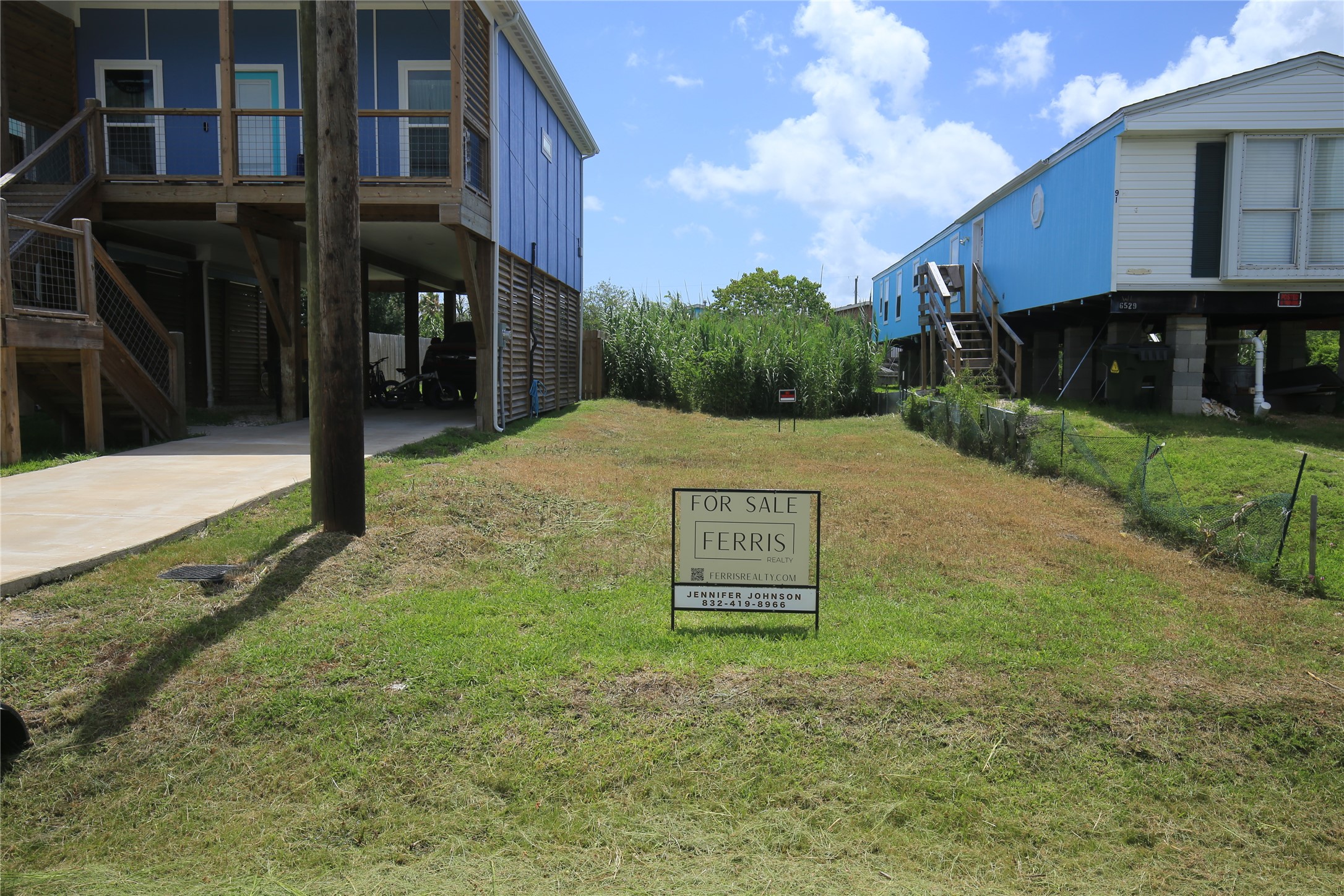 917 13th Street, Dickinson, TX 77539