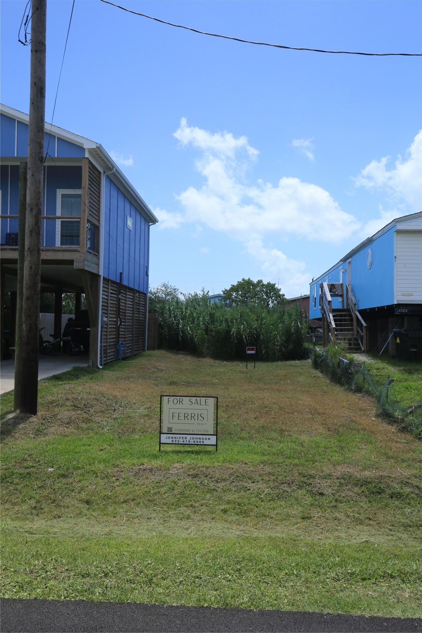 917 13th Street, Dickinson, TX 77539