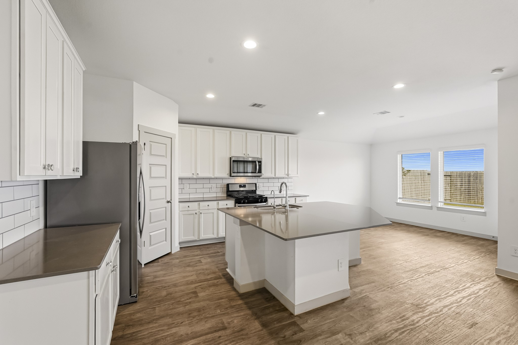 7119 Sunbreeze Lane, Rosenberg, TX 77469