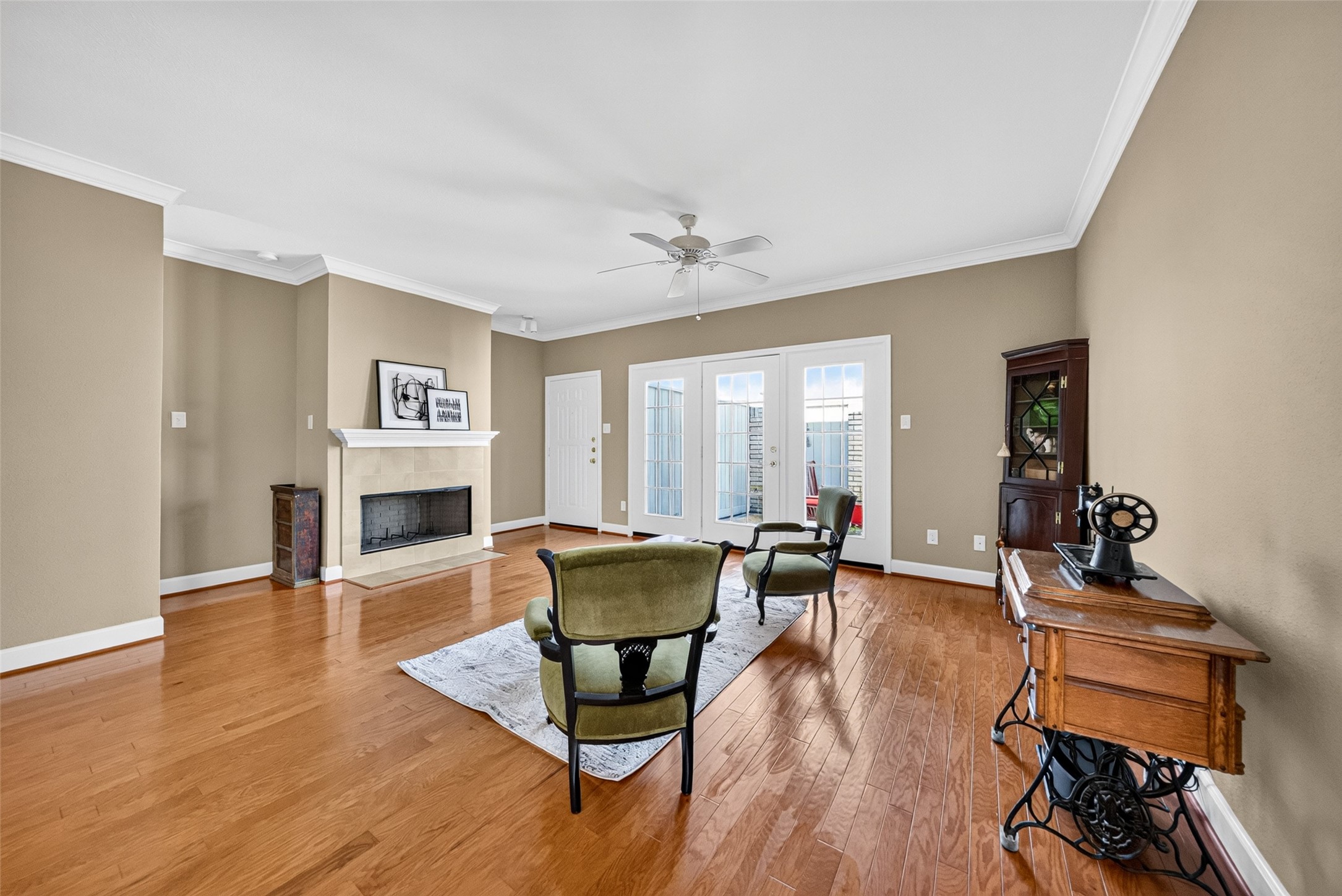 404 Wilcrest Drive, #404, Houston, TX 77042 404 Wilcrest Drive, #404, Houston, TX 77042