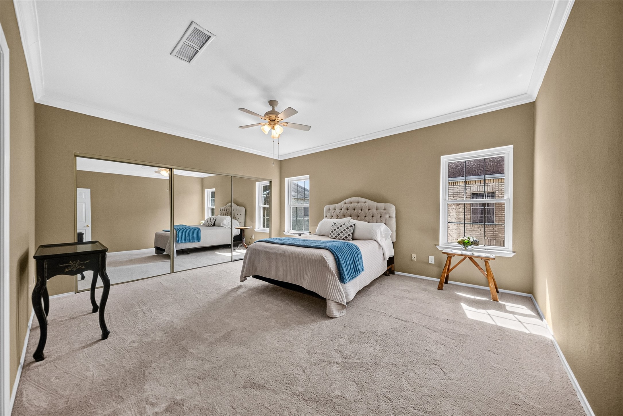 404 Wilcrest Drive, #404, Houston, TX 77042