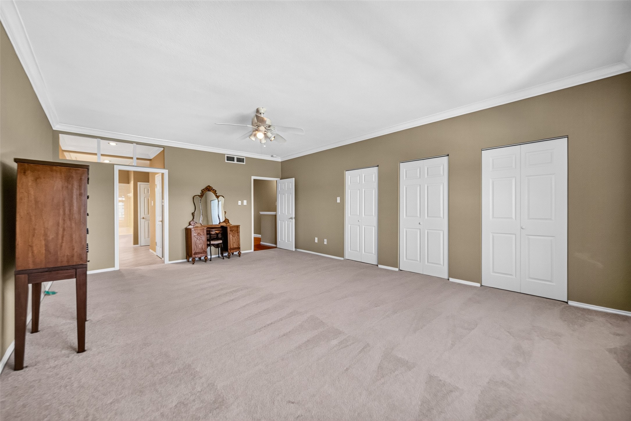 404 Wilcrest Drive, #404, Houston, TX 77042