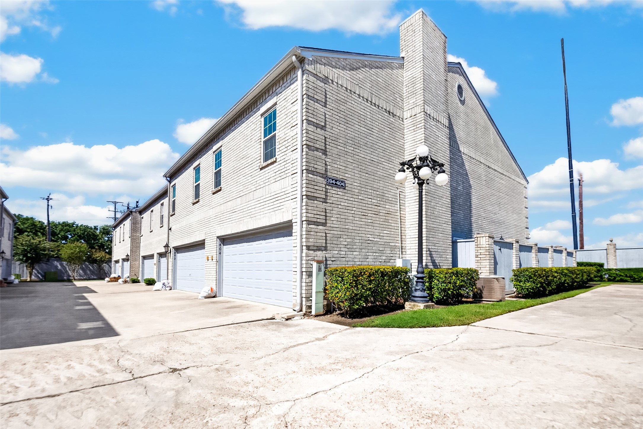 404 Wilcrest Drive, #404, Houston, TX 77042