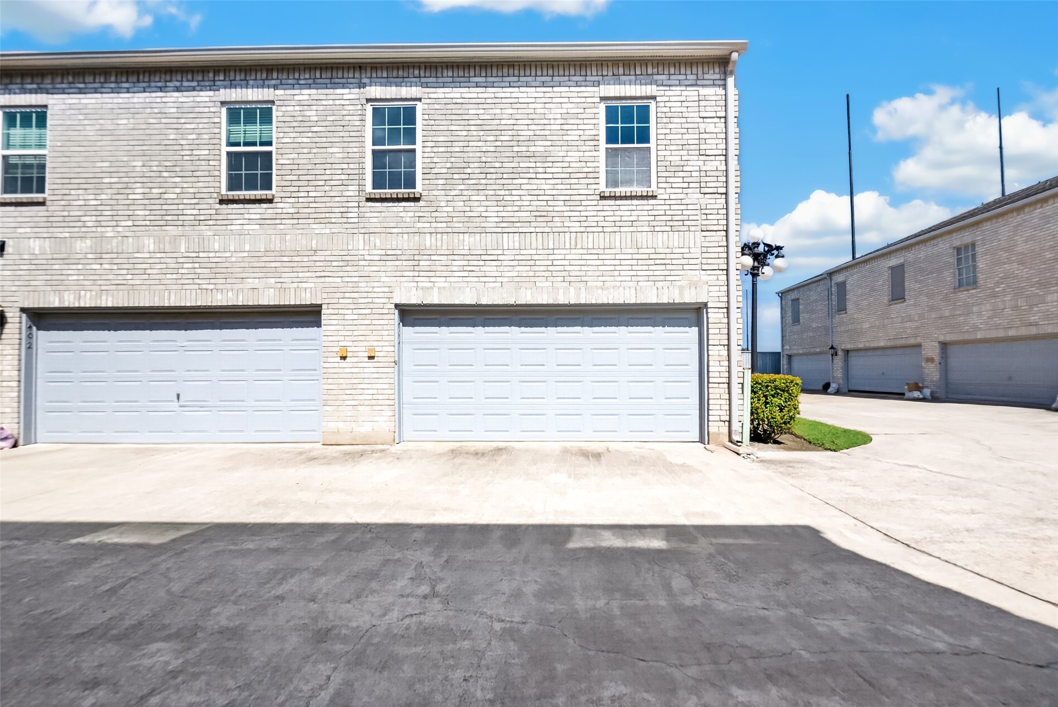 404 Wilcrest Drive, #404, Houston, TX 77042