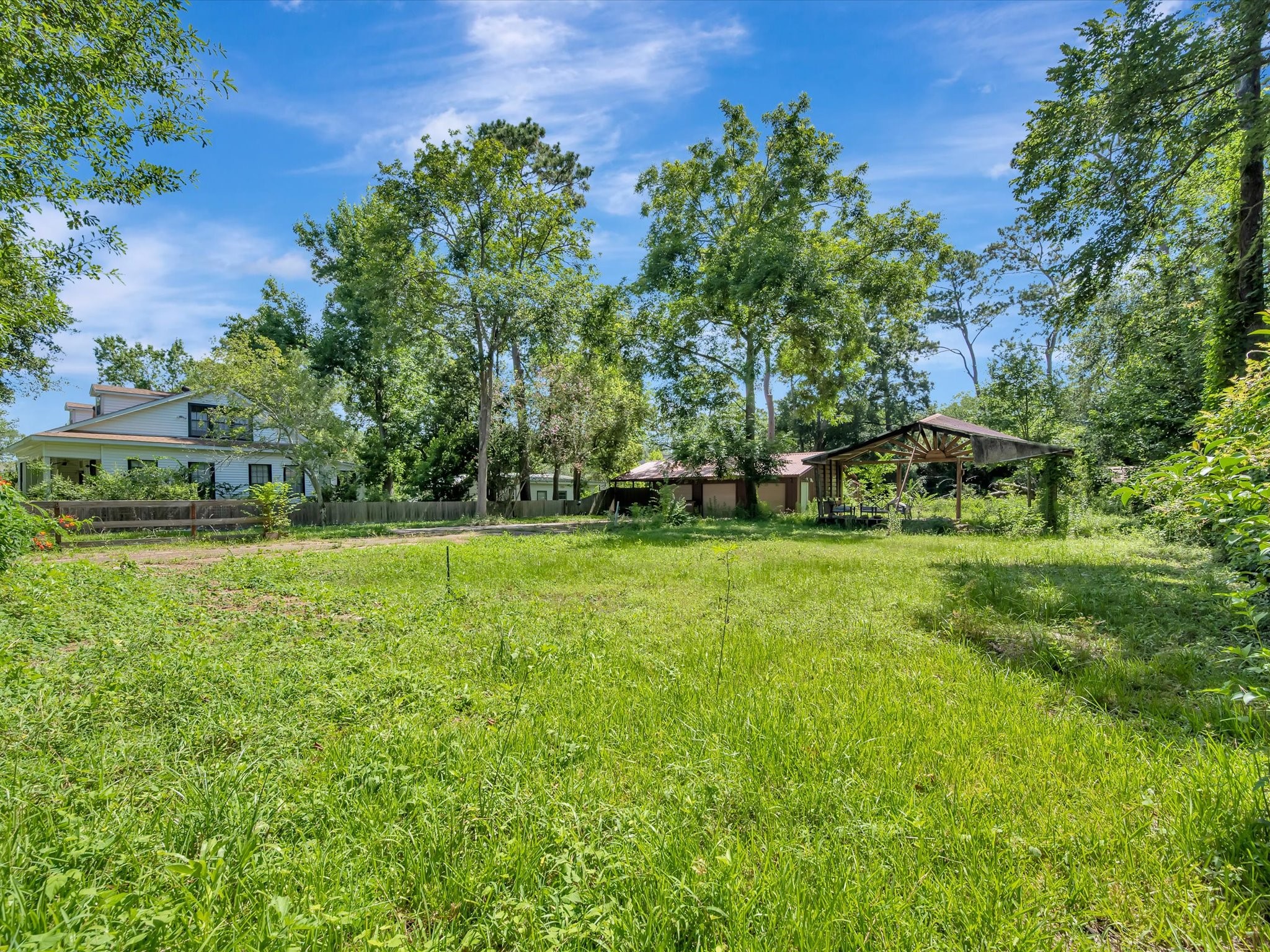 5213 Palm Drive, Dickinson, TX 77539