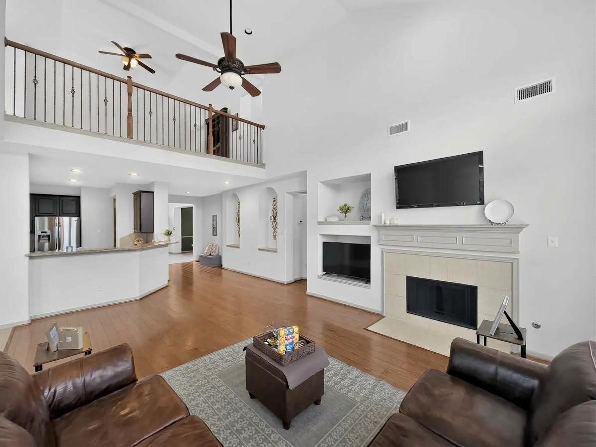 4027 Chestnut Bend Drive, Missouri City, TX 77459