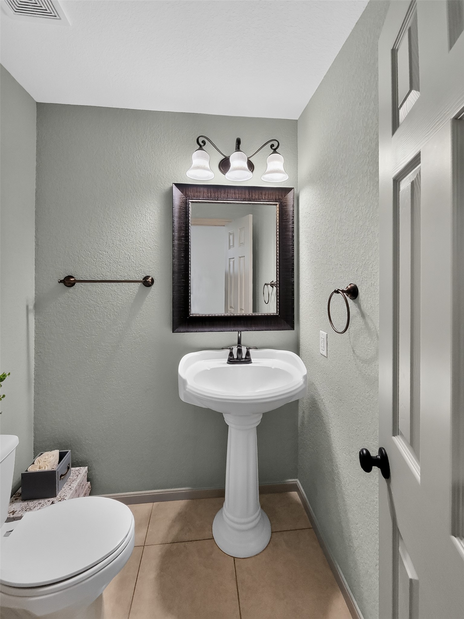 4027 Chestnut Bend Drive, Missouri City, TX 77459