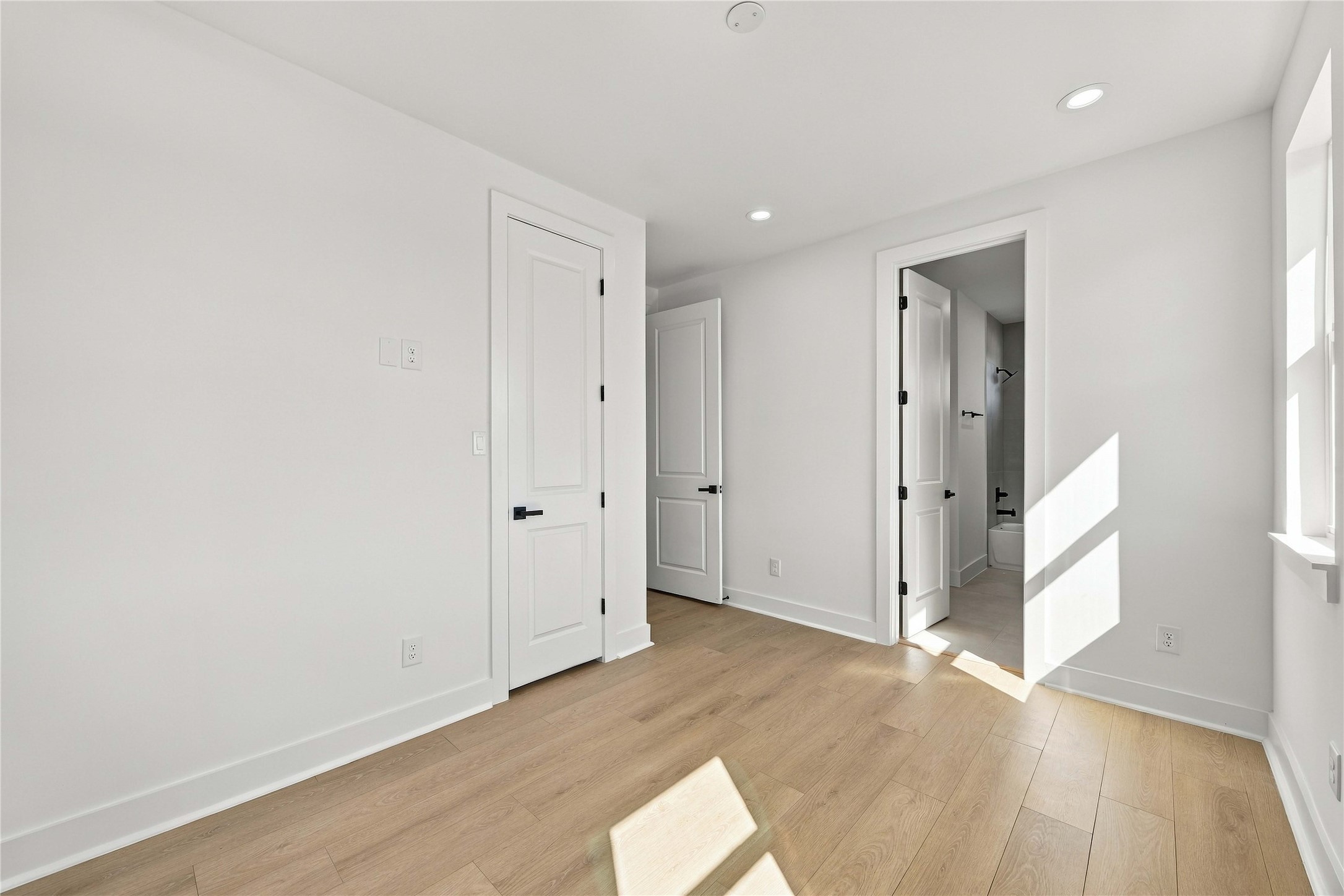 1414 Copeland Street, #B, Houston, TX 77020