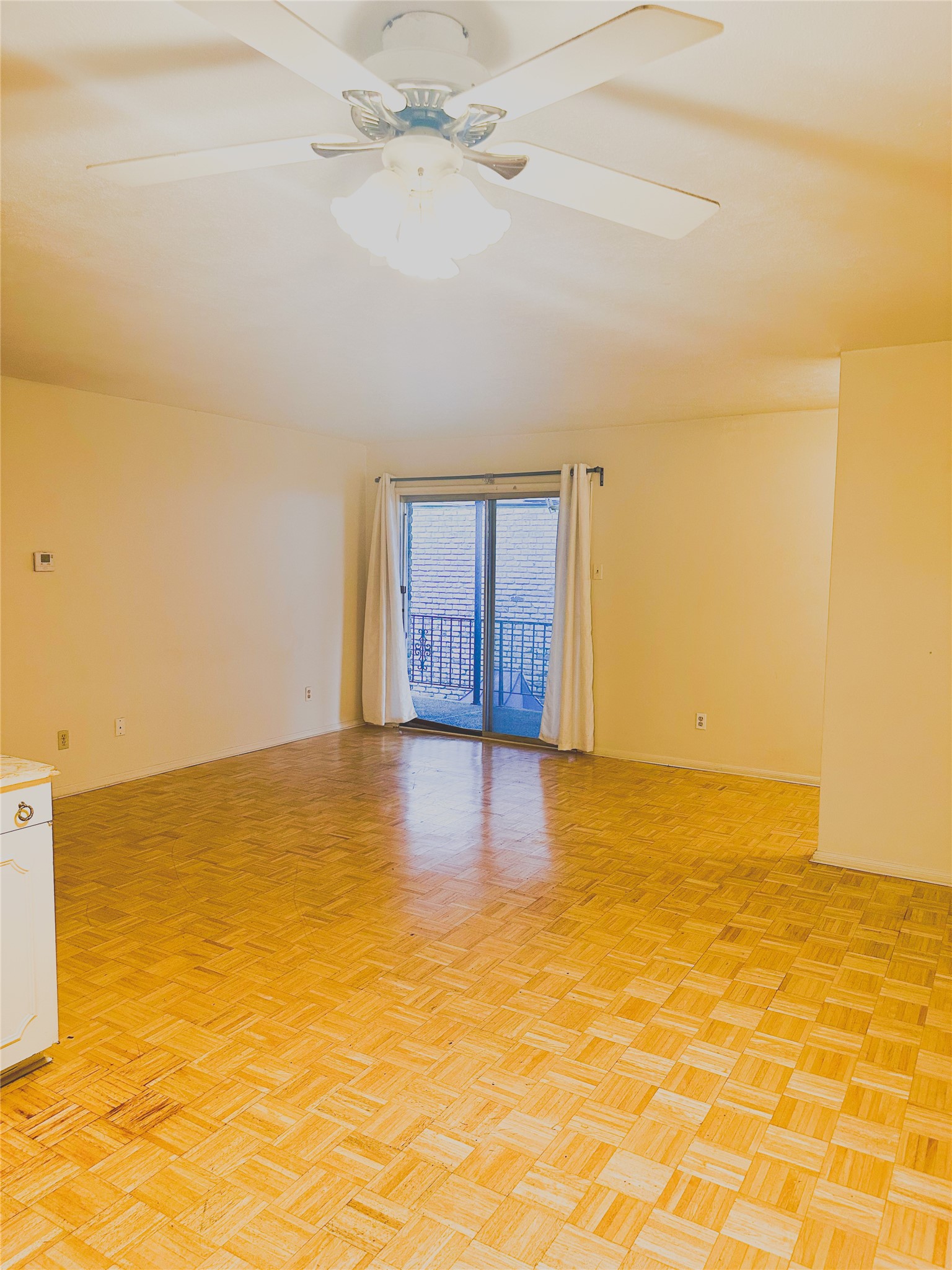 7600 Burgoyne Road, #240, Houston, TX 77063