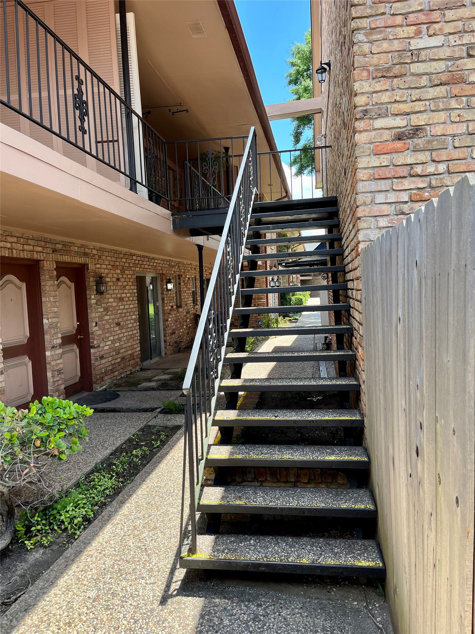 7600 Burgoyne Road, #240, Houston, TX 77063