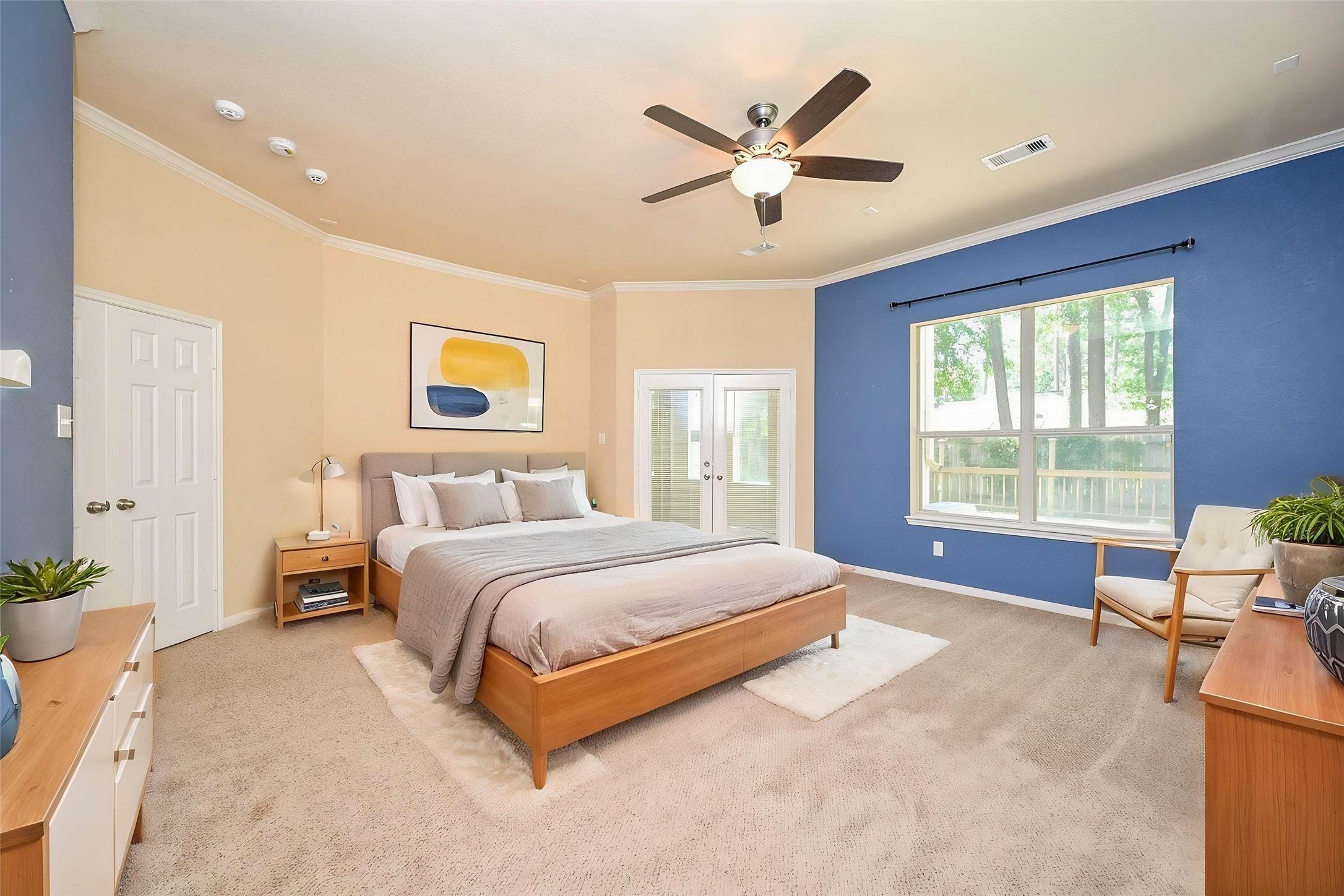 VS Downstair masterbed room