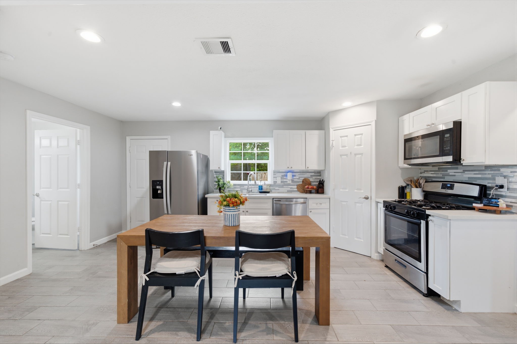 Open kitchen with dining