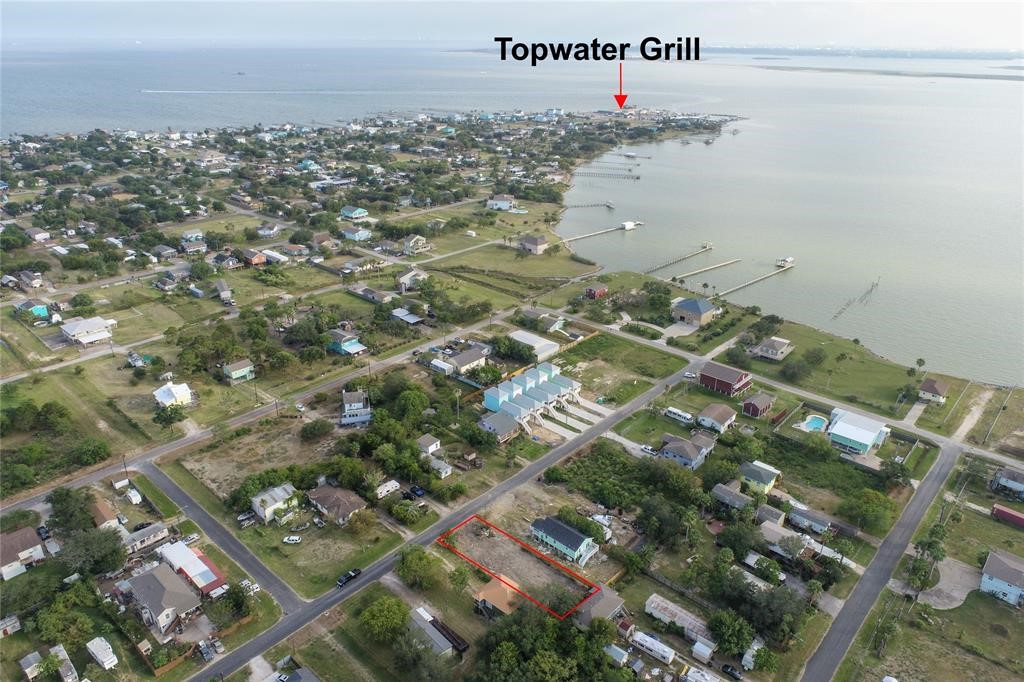 1010 15th St, San Leon, TX 77539 1010 15th St, San Leon, TX 77539
