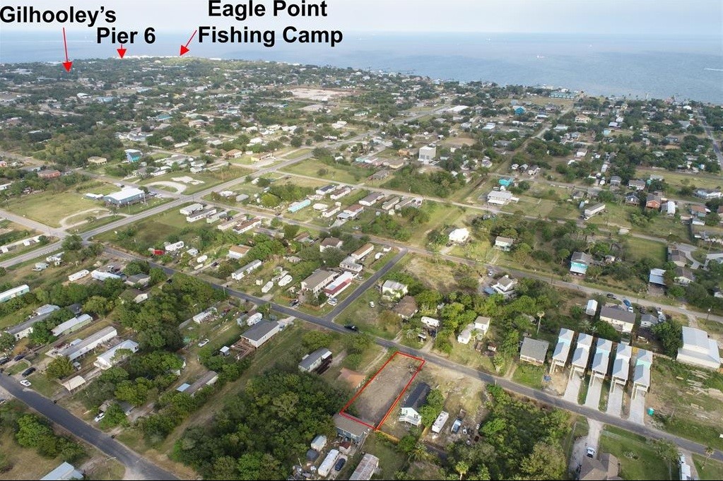 1010 15th St, San Leon, TX 77539