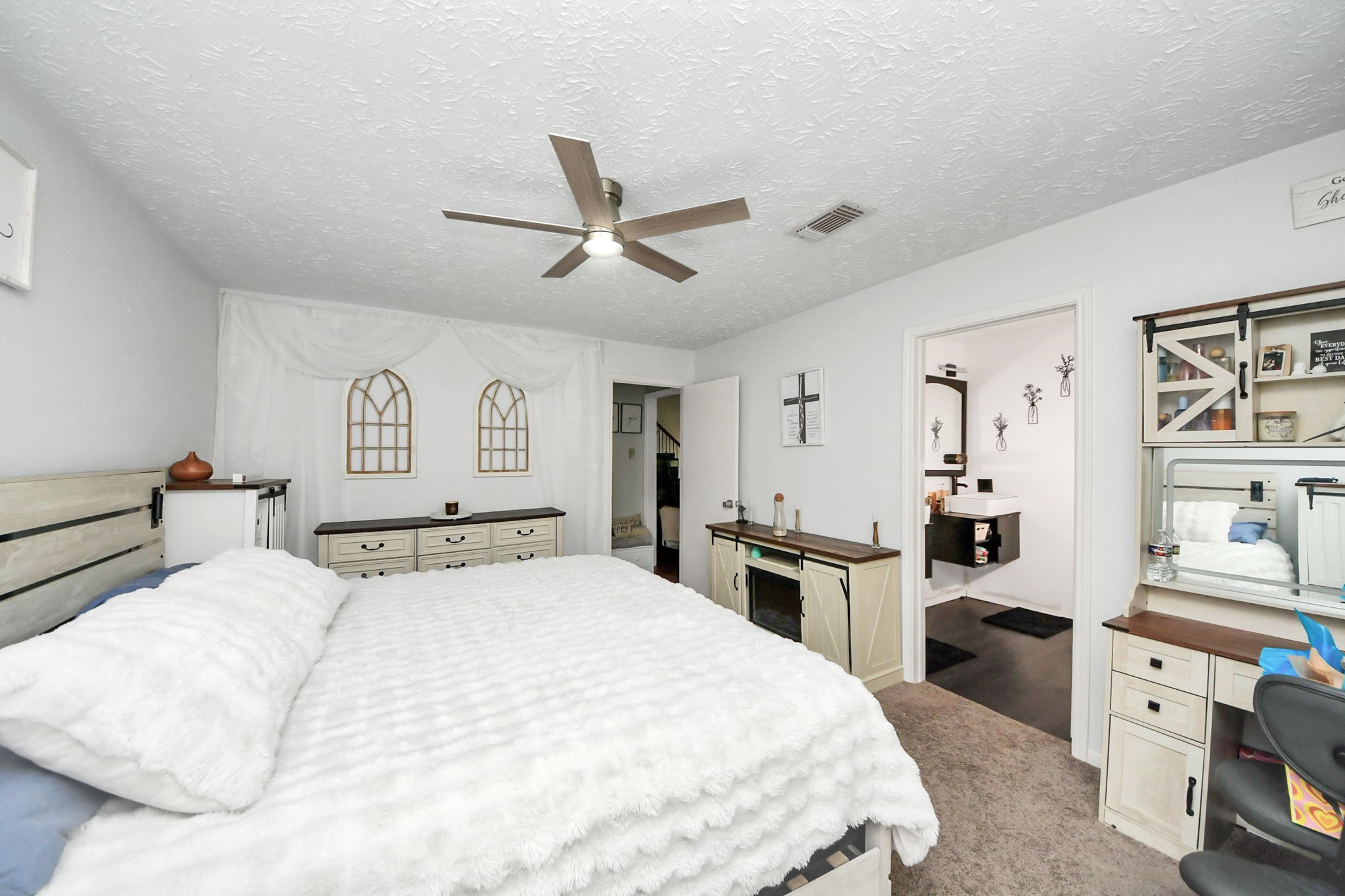 14827 Cypress Ridge Drive, Cypress, TX 77429