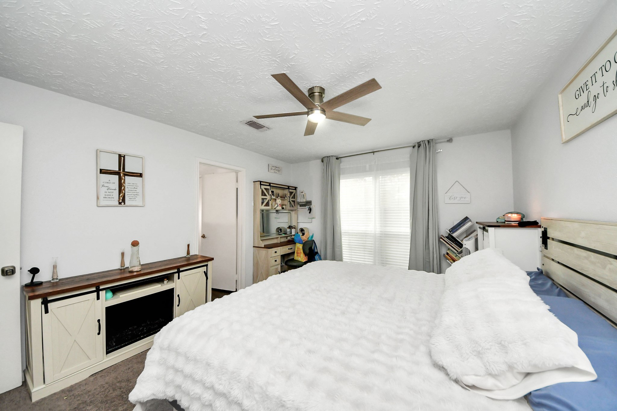 14827 Cypress Ridge Drive, Cypress, TX 77429