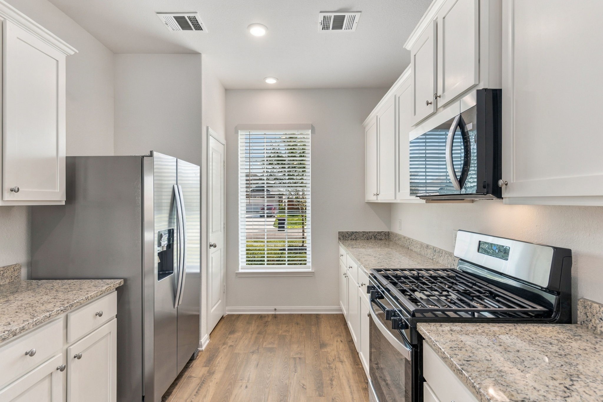 8914 Mystery Stone Drive, Magnolia, TX 77583 8914 Mystery Stone Drive, Magnolia, TX 77583