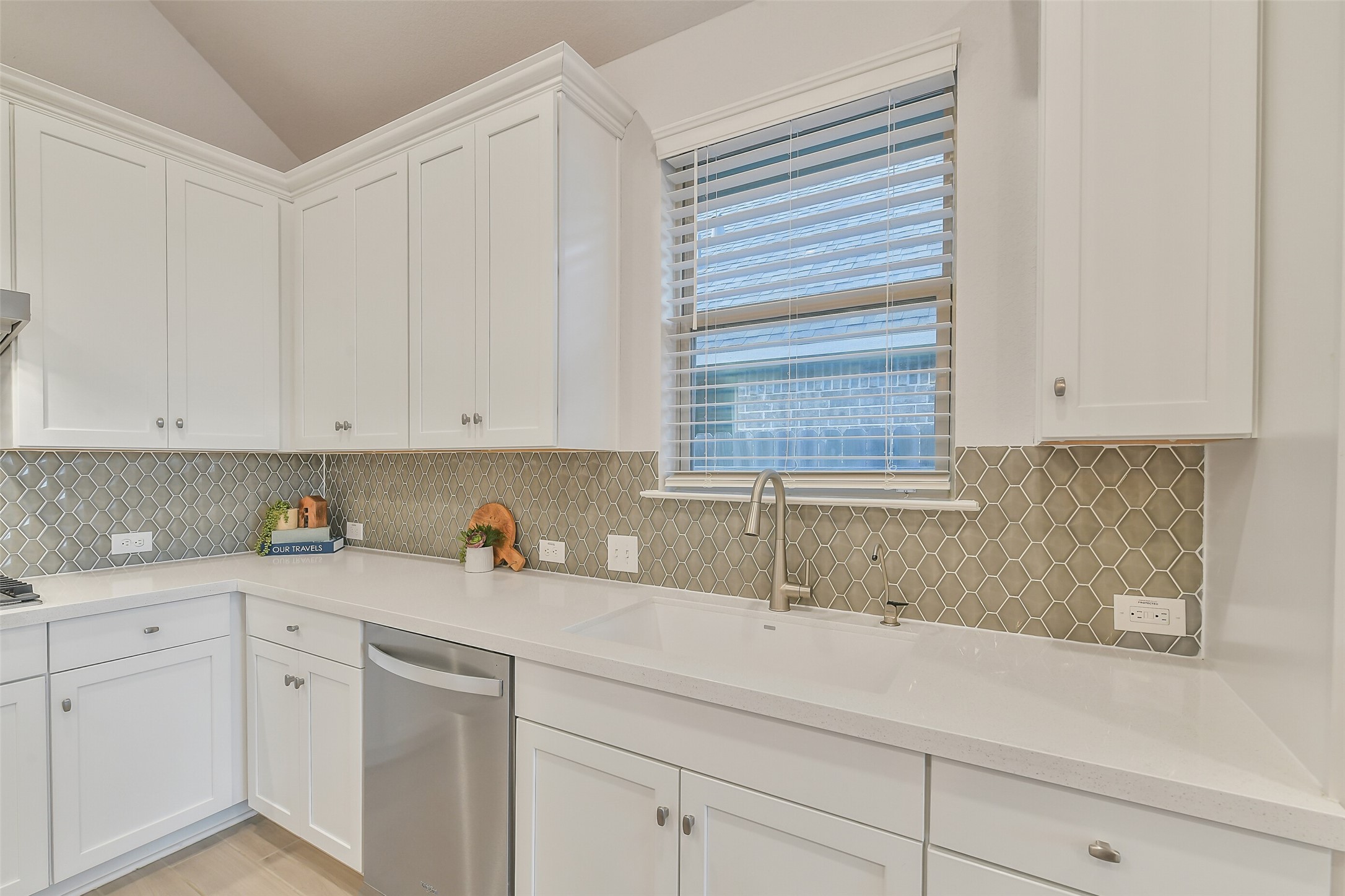 This bright kitchen is sure to please!
