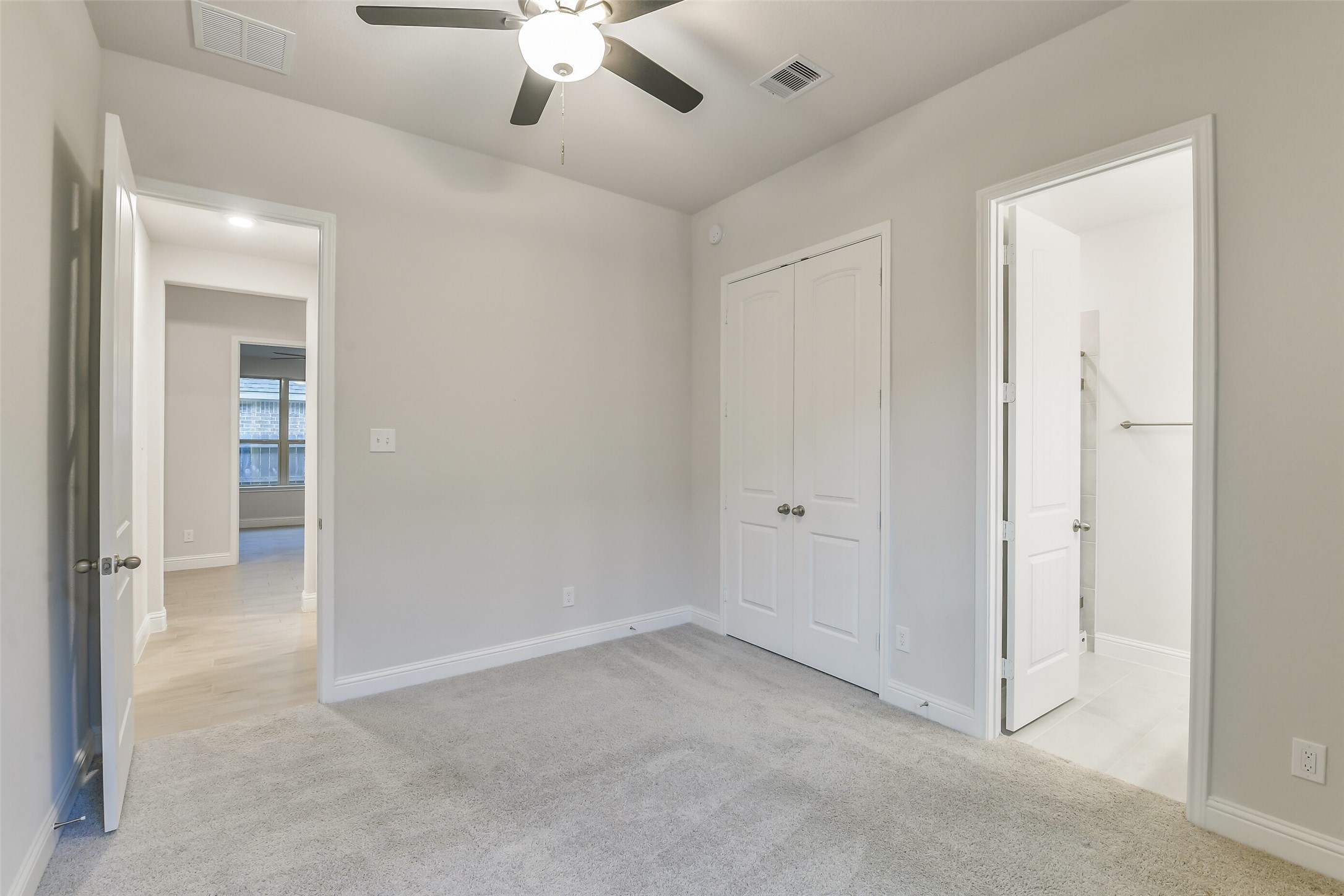 Secondary bedroom #1