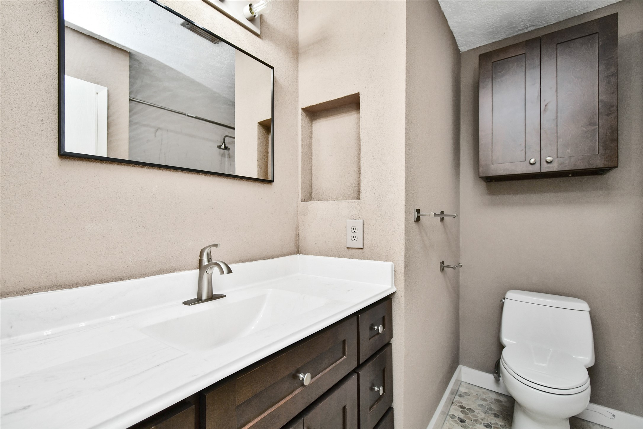 2501 Gulf Freeway, #14A, Dickinson, TX 77539